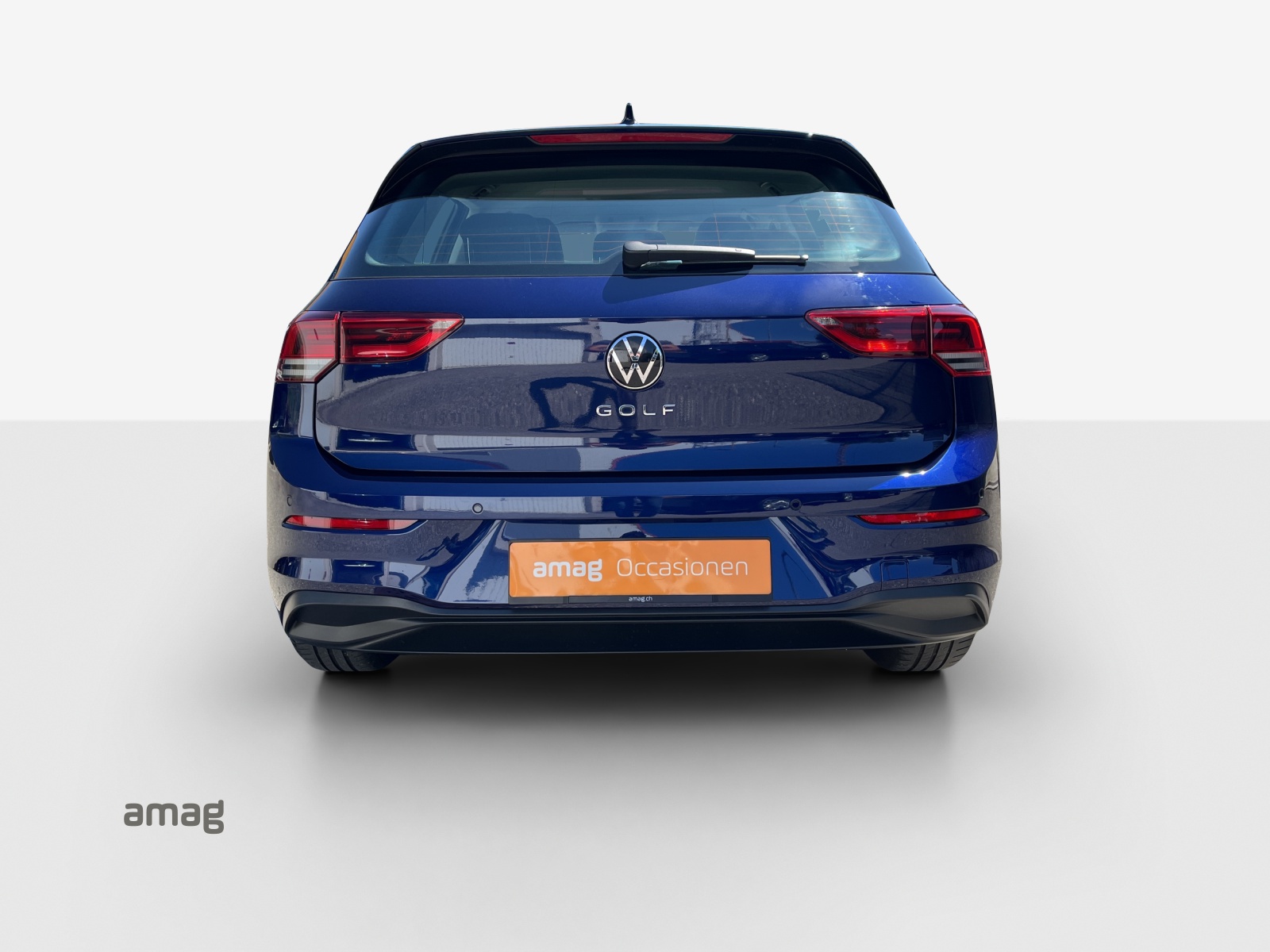 VW Golf 1.5 TSI ACT Life-image-3