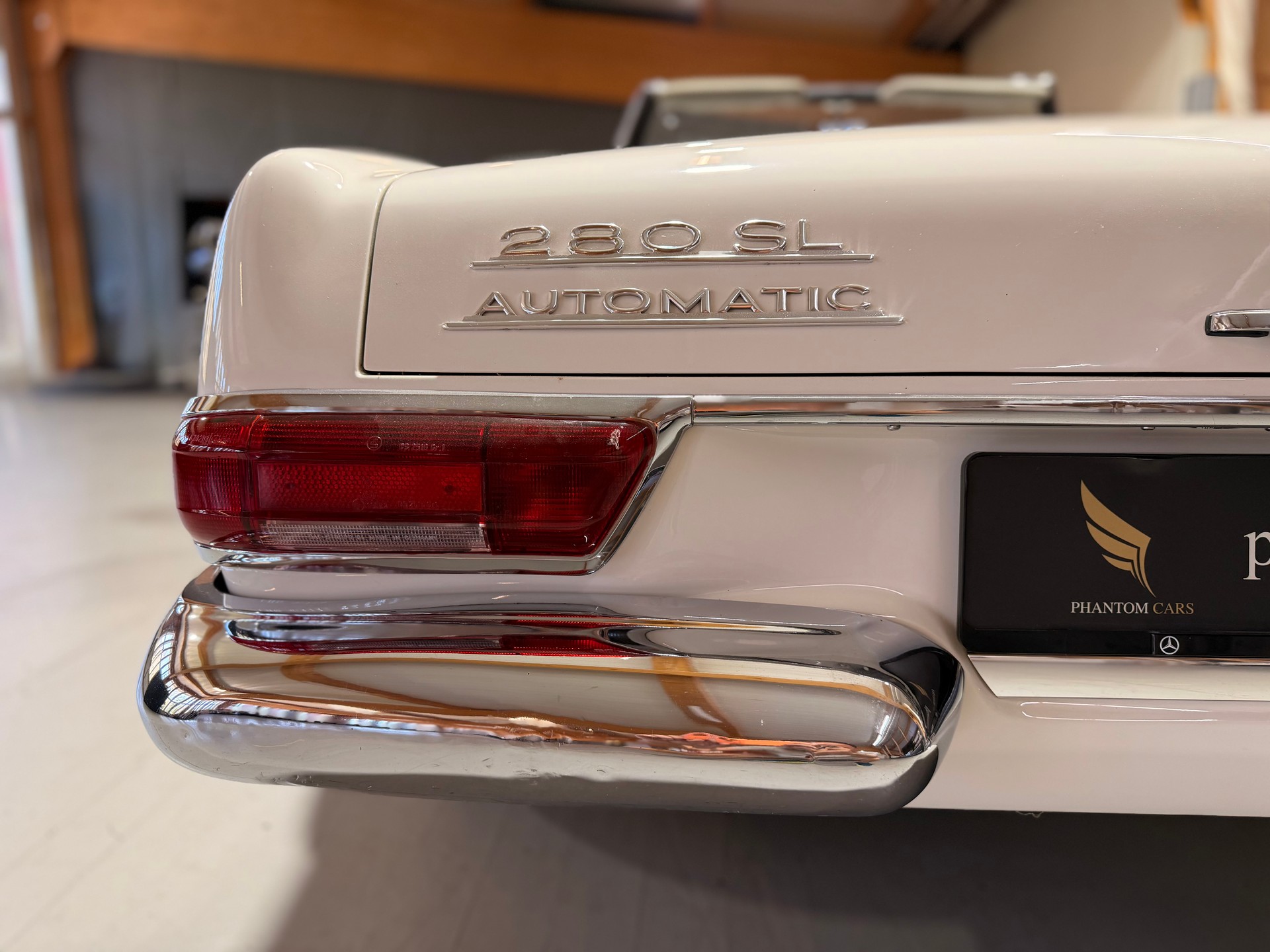MERCEDES-BENZ 280 SL Pagode VETERAN-image-19