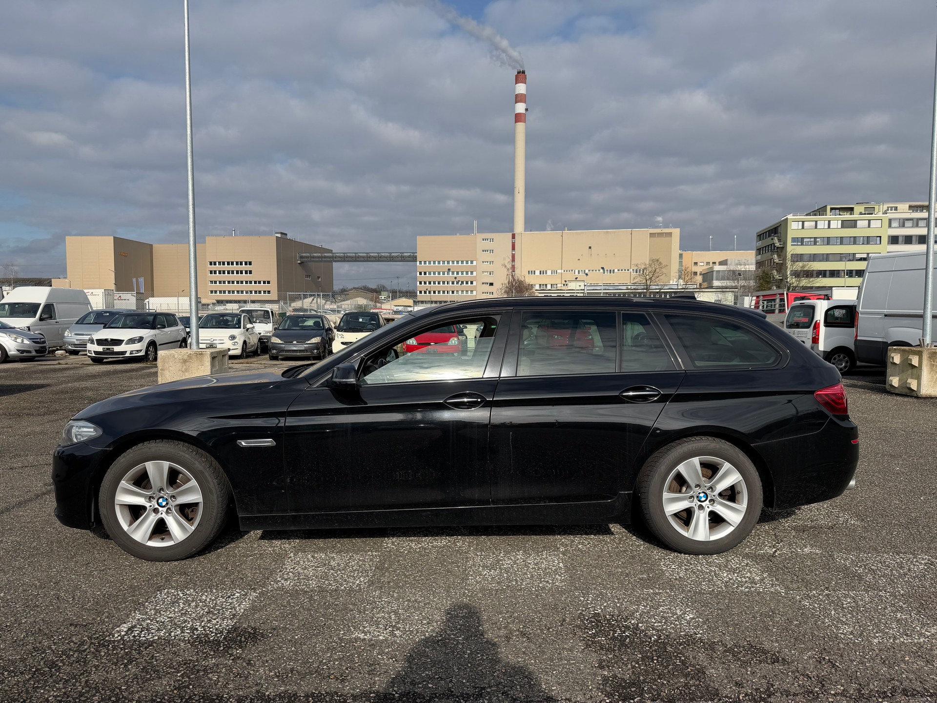 BMW 520d Touring Luxury Line Steptronic-image-1