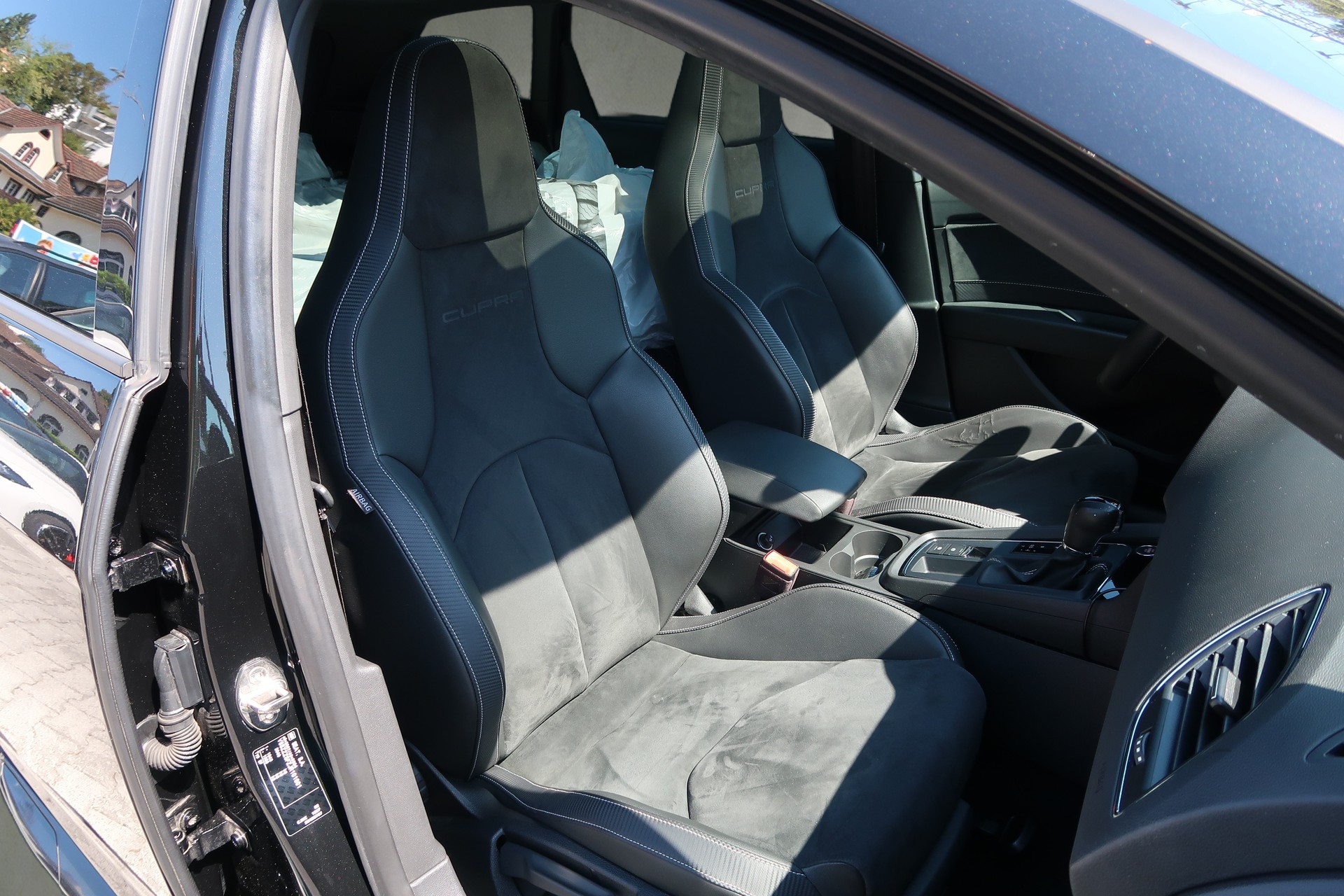 SEAT Leon ST 2.0 TSI Cupra 300 4 Drive DSG-image-20