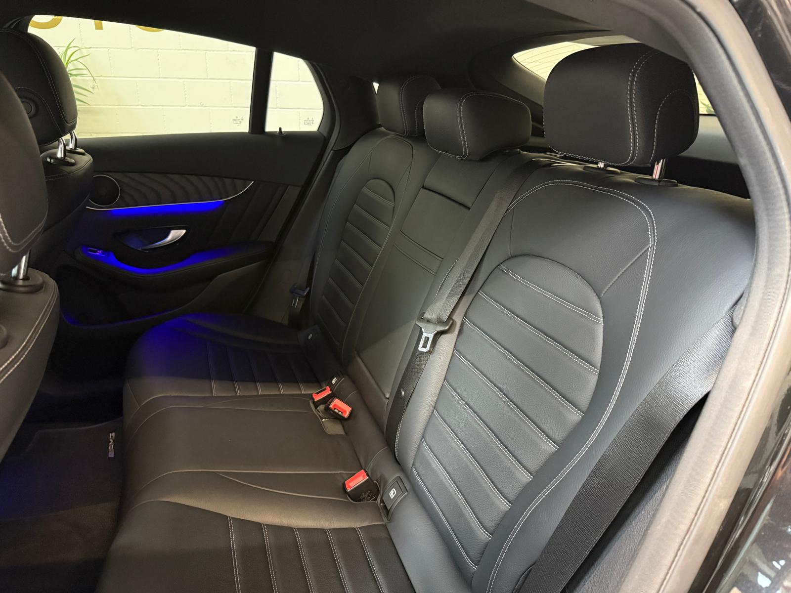 MERCEDES-BENZ GLC Coupé 300 e AMG Line 9G-Tronic-image-12