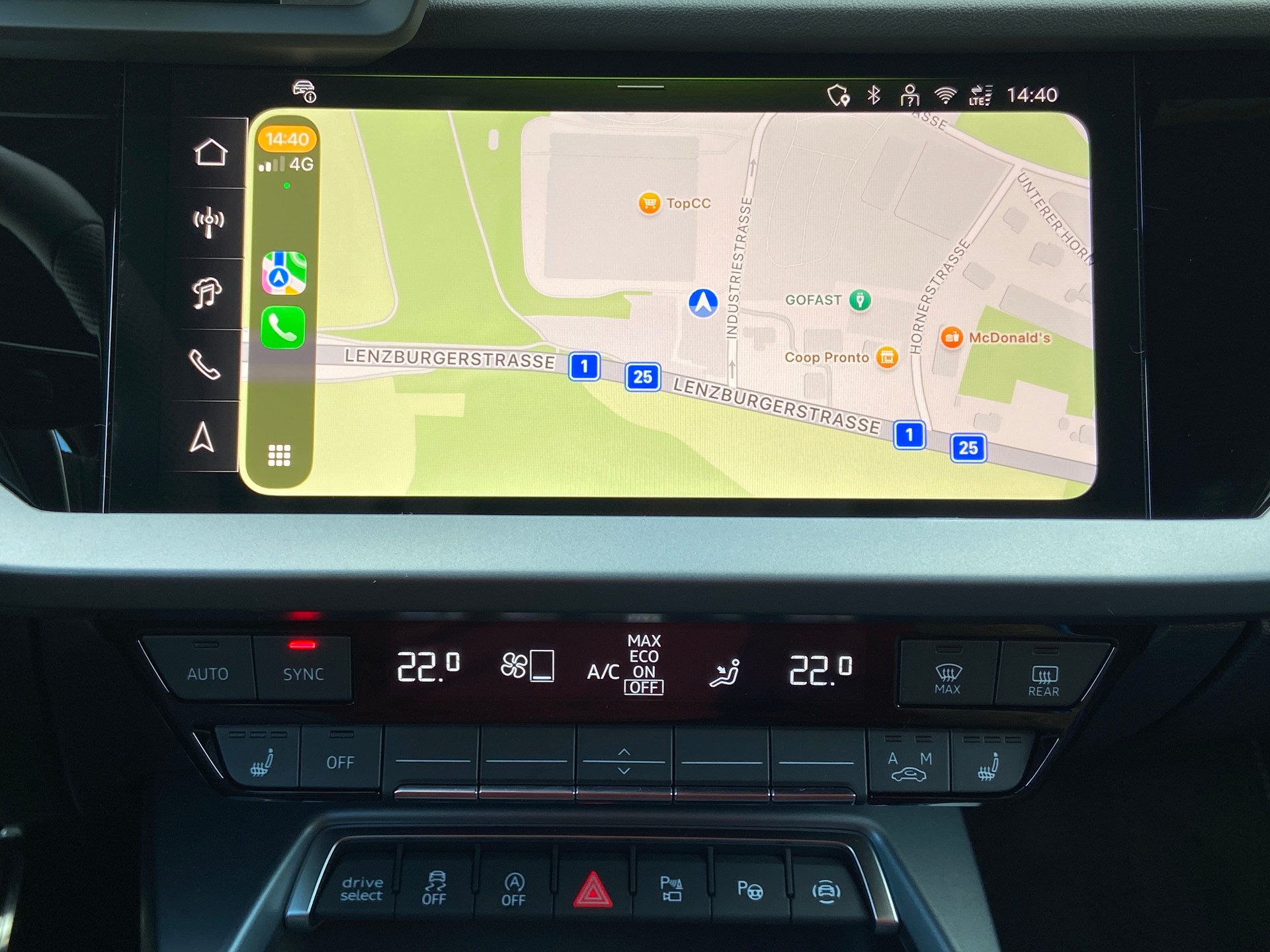 AUDI A3 allstreet TFSI quattro S tronic S-Line-image-12