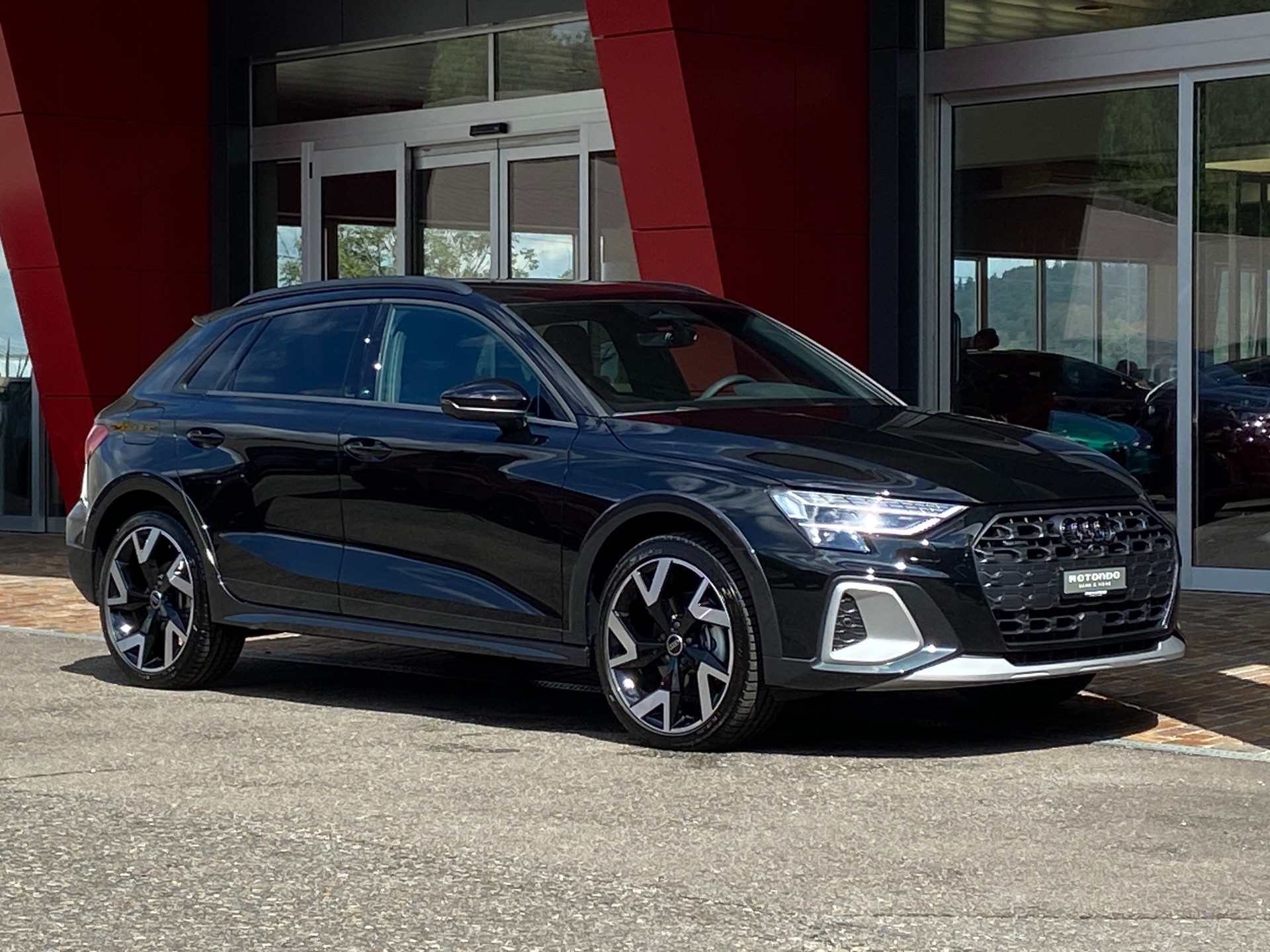 AUDI A3 allstreet TFSI quattro S tronic S-Line-image-20