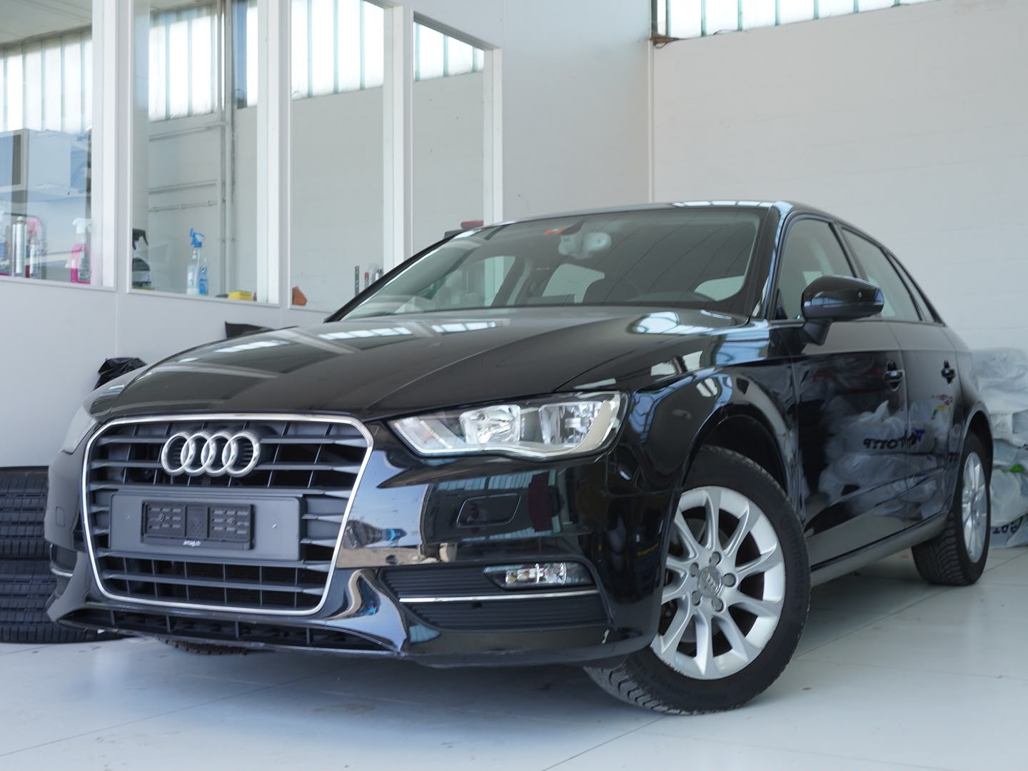 AUDI A3 Sportback 1.6 TDI Attraction S-tronic-image-0