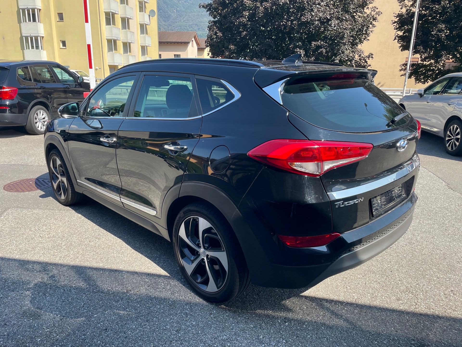 HYUNDAI Tucson 2.0 CRDI Vertex 4WD Automatic-image-8