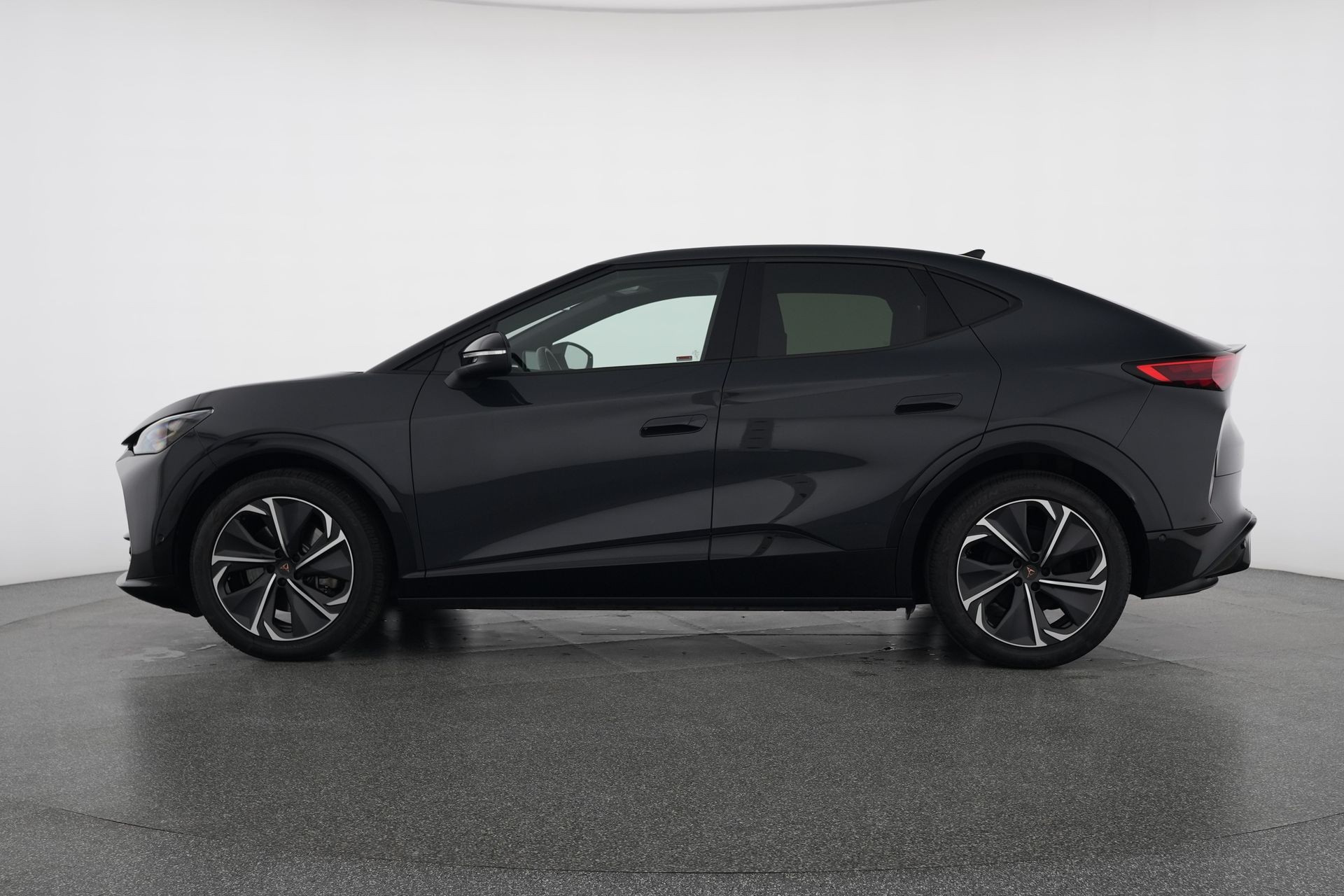 CUPRA Tavascan Type 8 77 kWh VZ-image-3