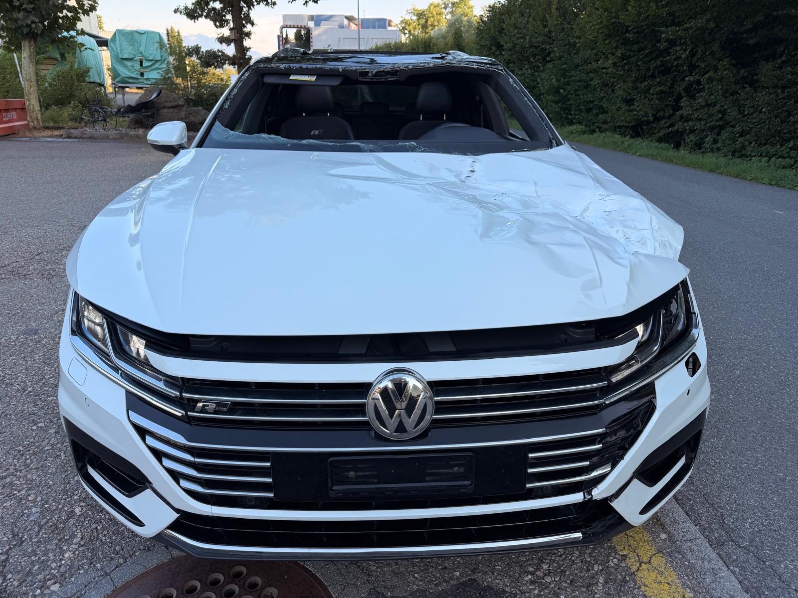 VW Arteon 2.0 TSI BMT R-Line 4Motion DSG-image-6