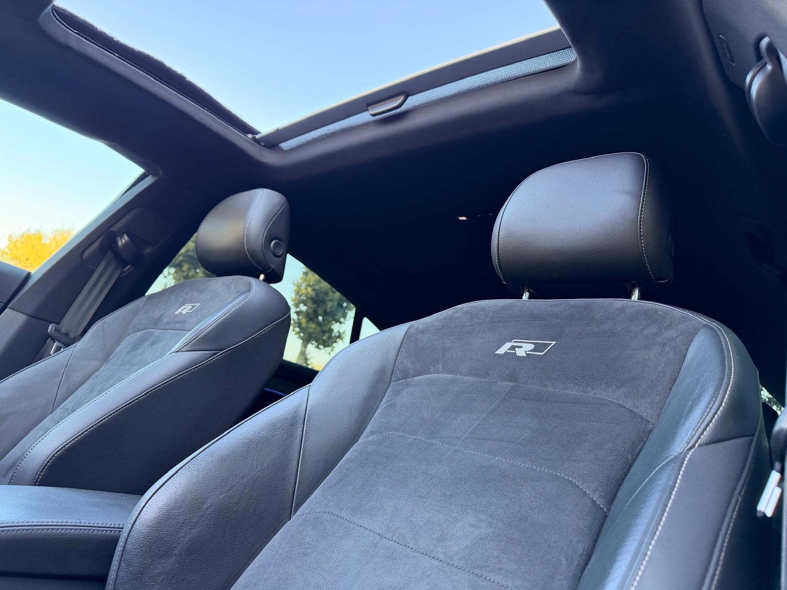 VW Arteon 2.0 TSI BMT R-Line 4Motion DSG-image-14