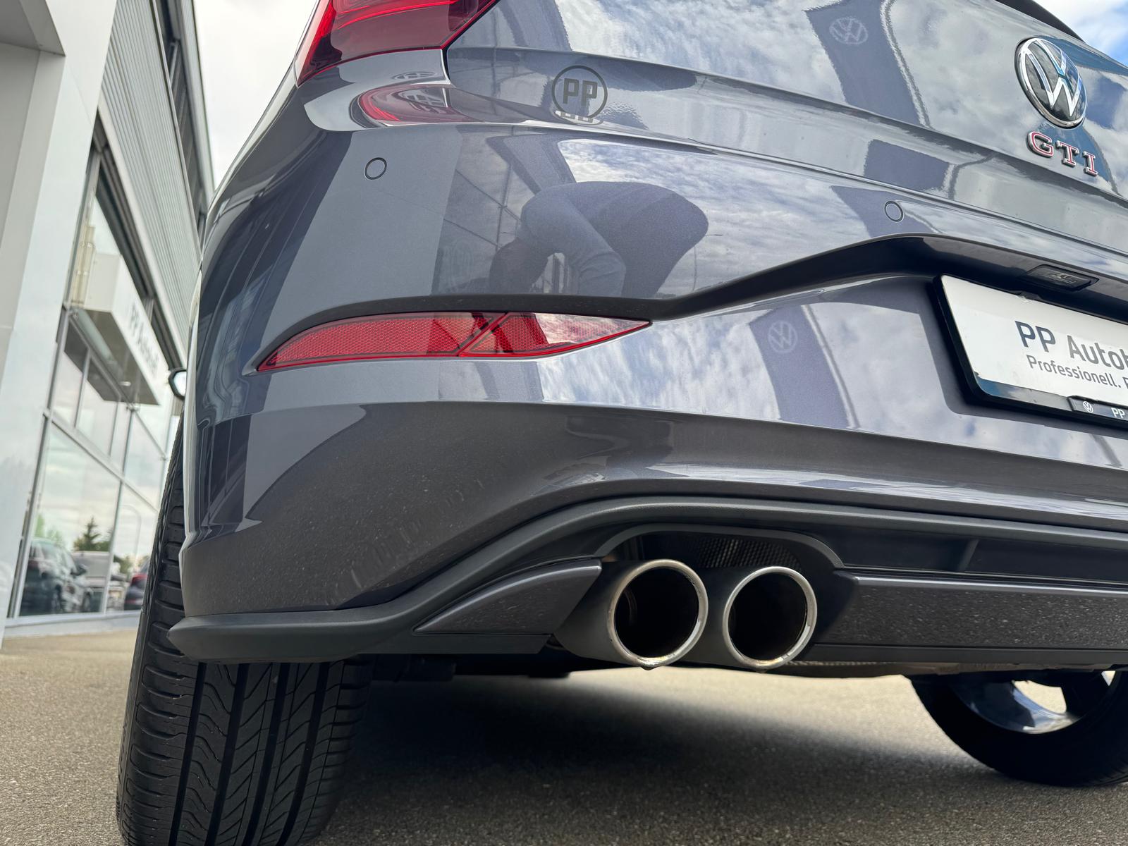 VW Polo 2.0 TSI GTI DSG-image-6
