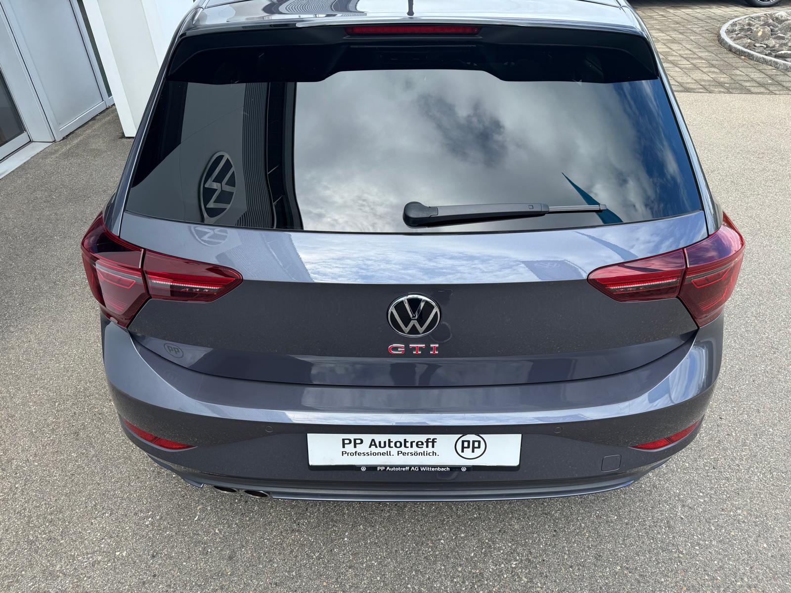 VW Polo 2.0 TSI GTI DSG-image-4
