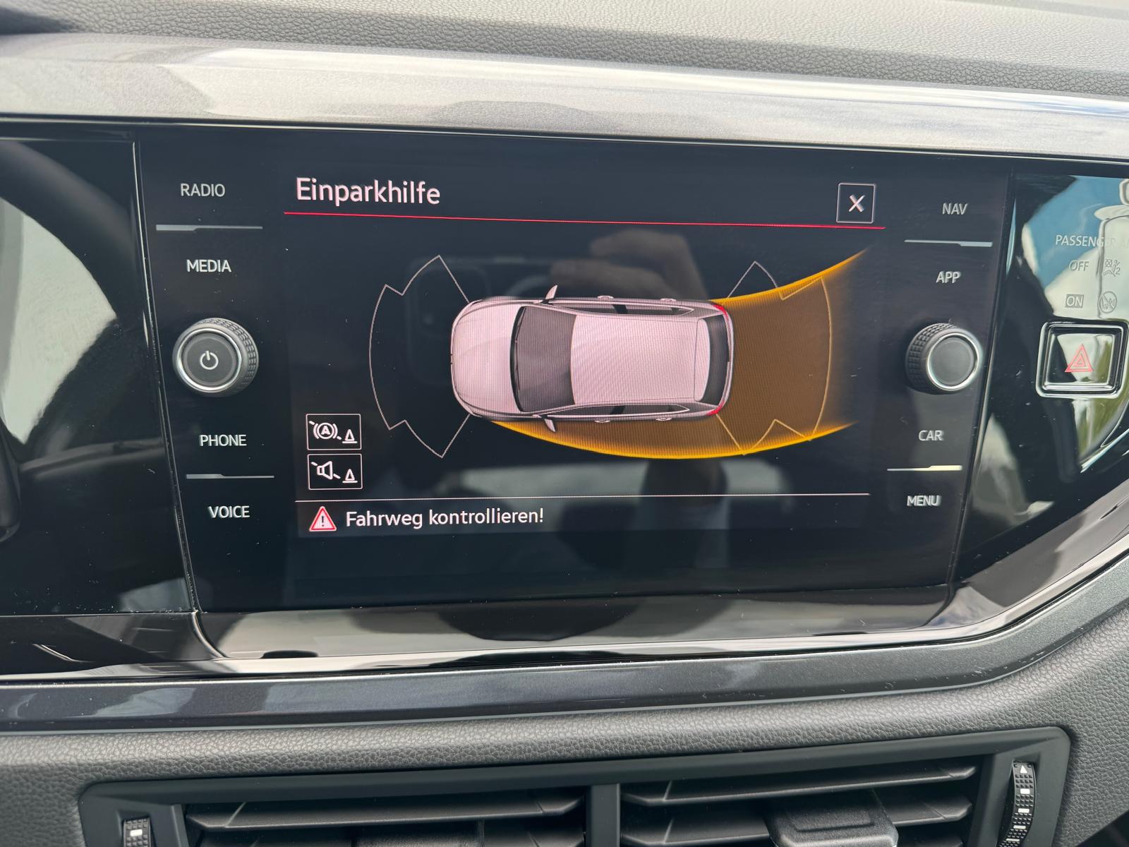 VW Polo 2.0 TSI GTI DSG-image-10
