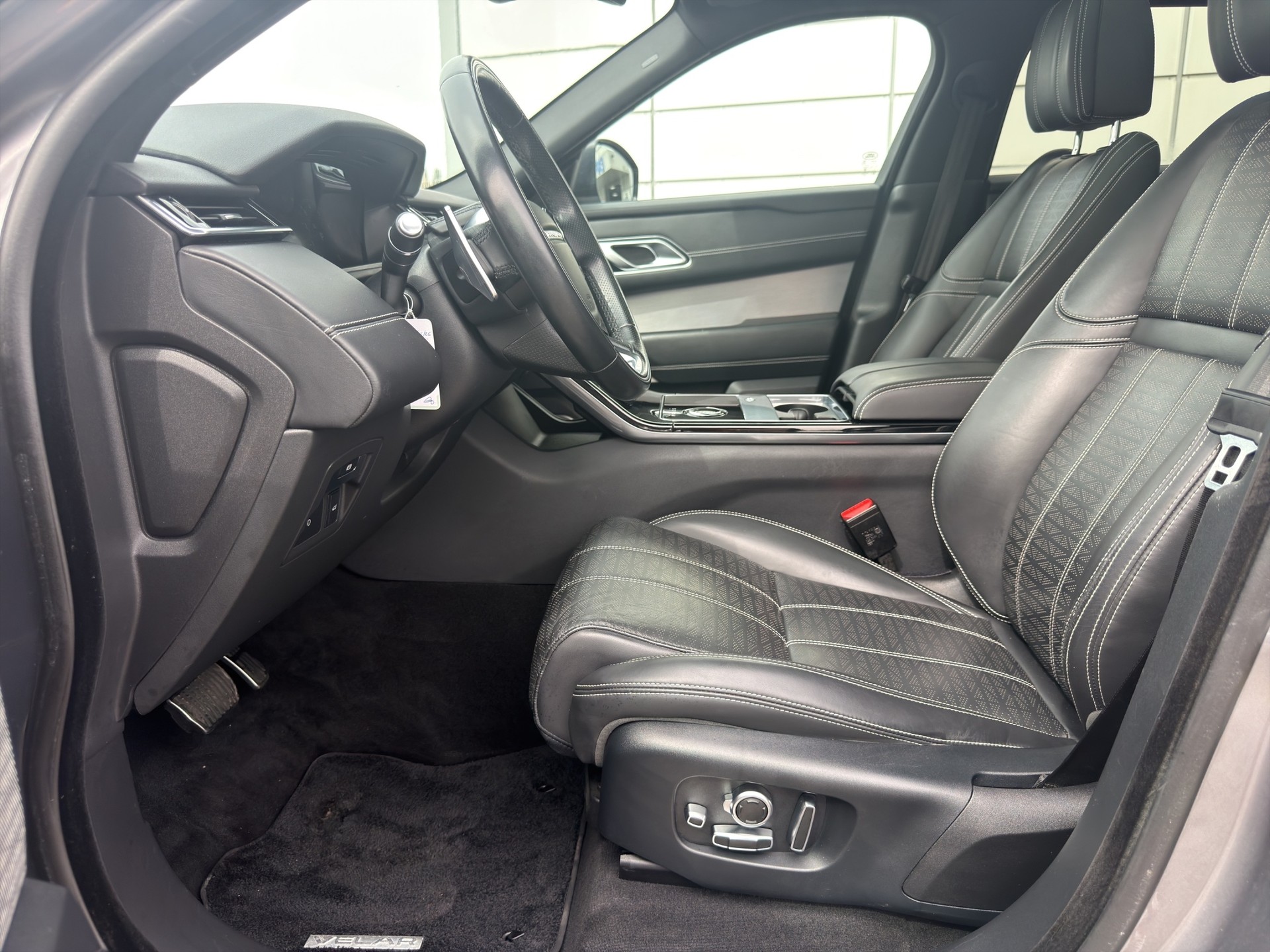 LAND ROVER Range Rover Velar R-Dynamic P 300 HSE Automatic-image-11