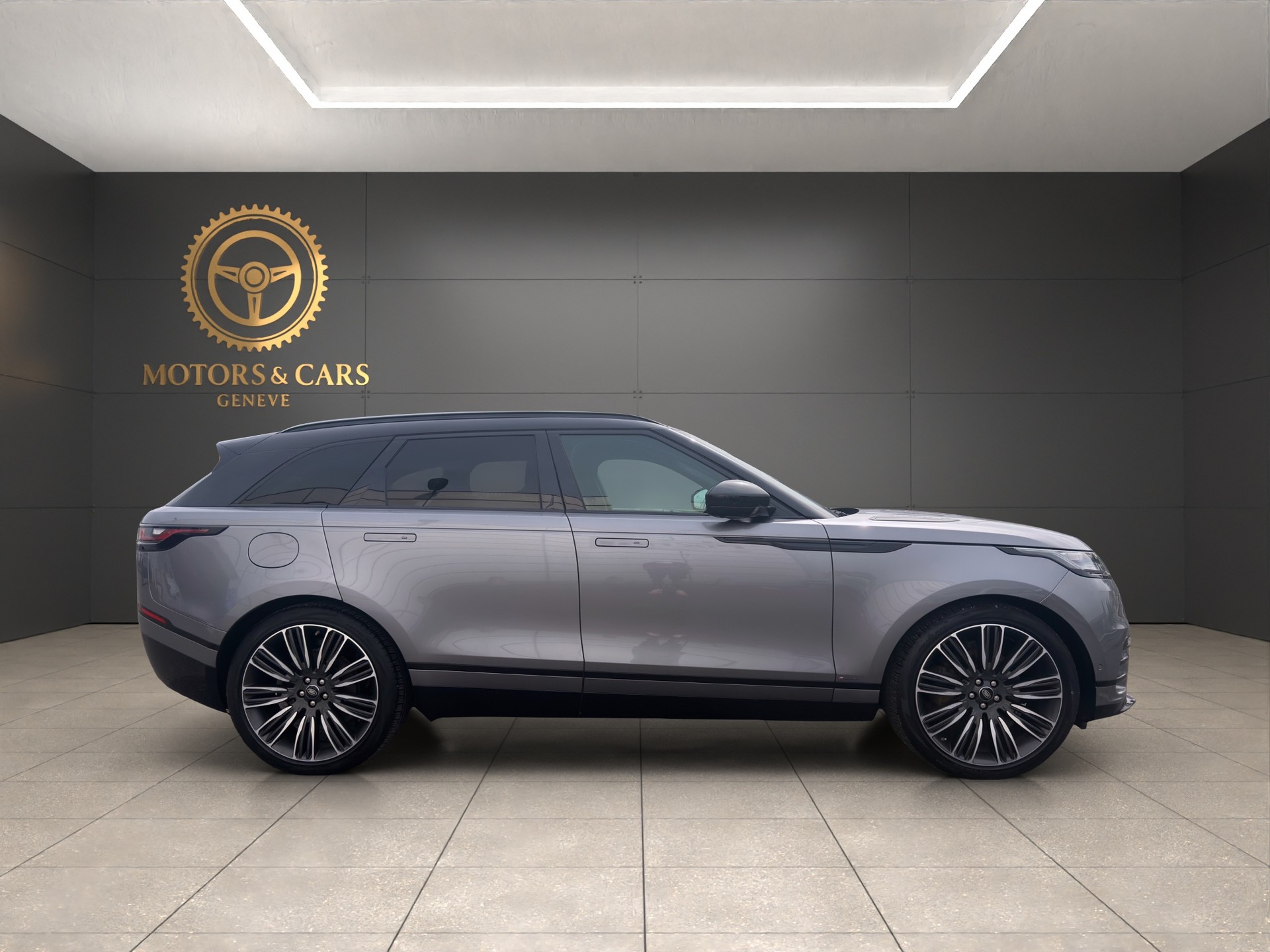LAND ROVER Range Rover Velar R-Dynamic P 300 HSE Automatic-image-6