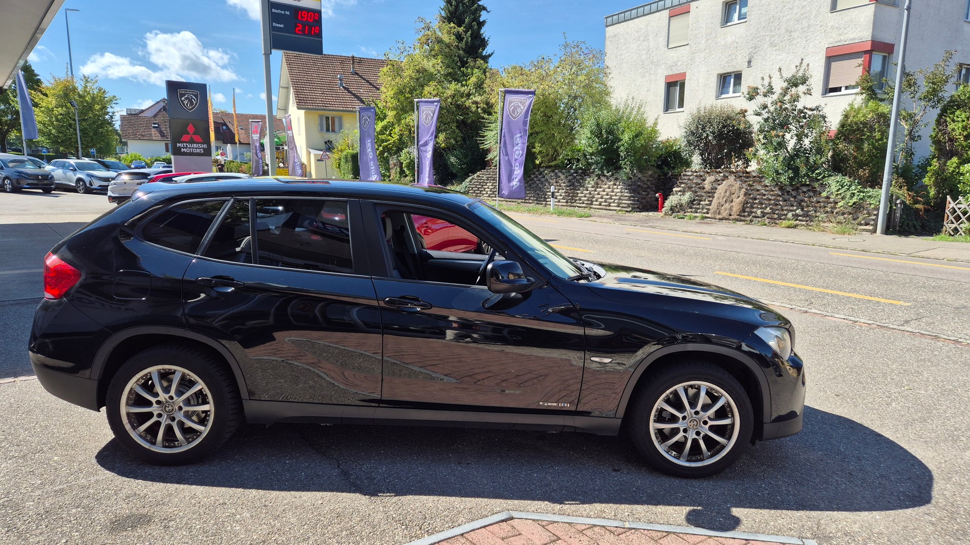 BMW X1 sDrive 18i-image-3
