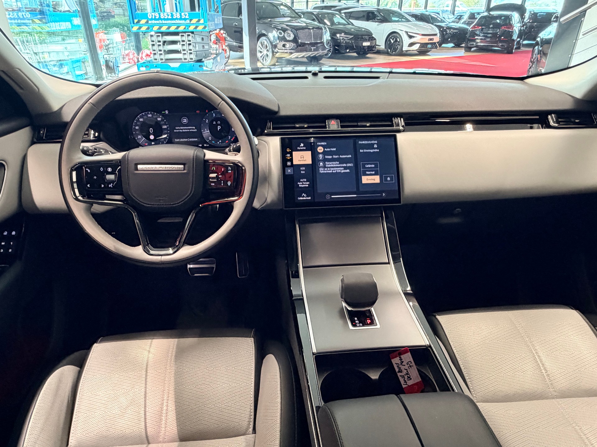 LAND ROVER Range Rover Velar Dynamic HSE P 400 Automatic-image-21