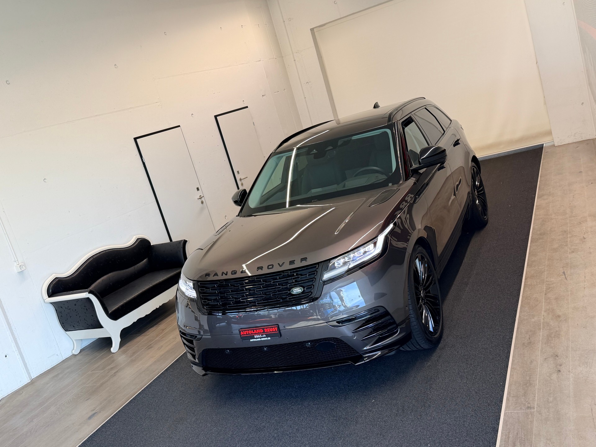 LAND ROVER Range Rover Velar Dynamic HSE P 400 Automatic-image-3