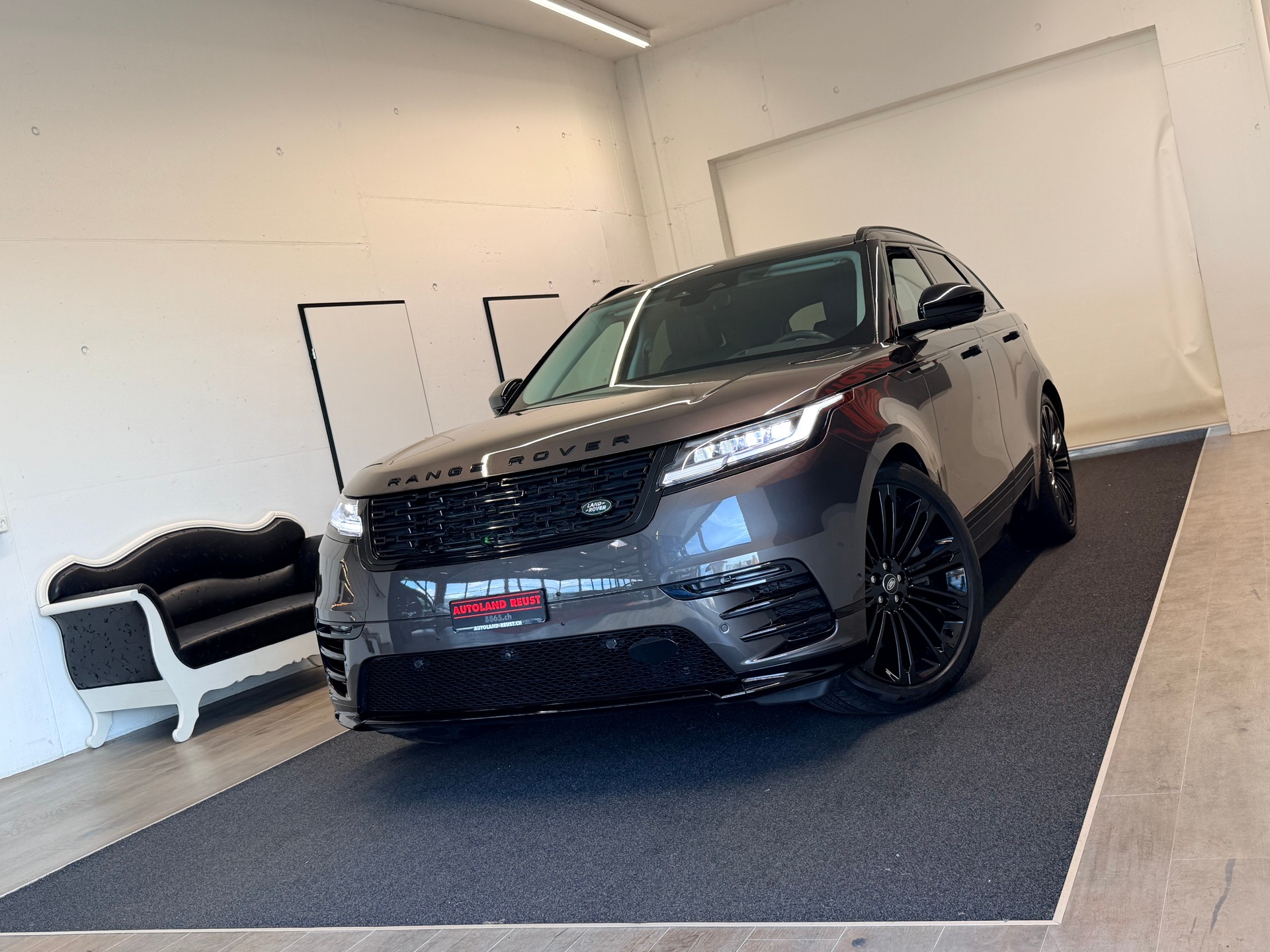 LAND ROVER Range Rover Velar Dynamic HSE P 400 Automatic-image-4