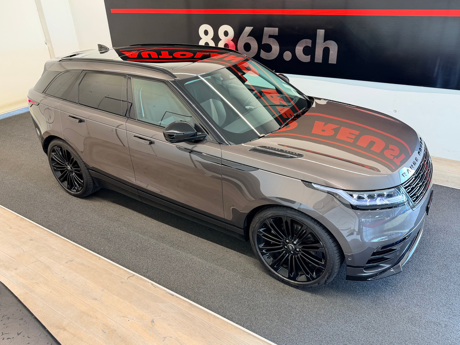 LAND ROVER Range Rover Velar Dynamic HSE P 400 Automatic-image-5