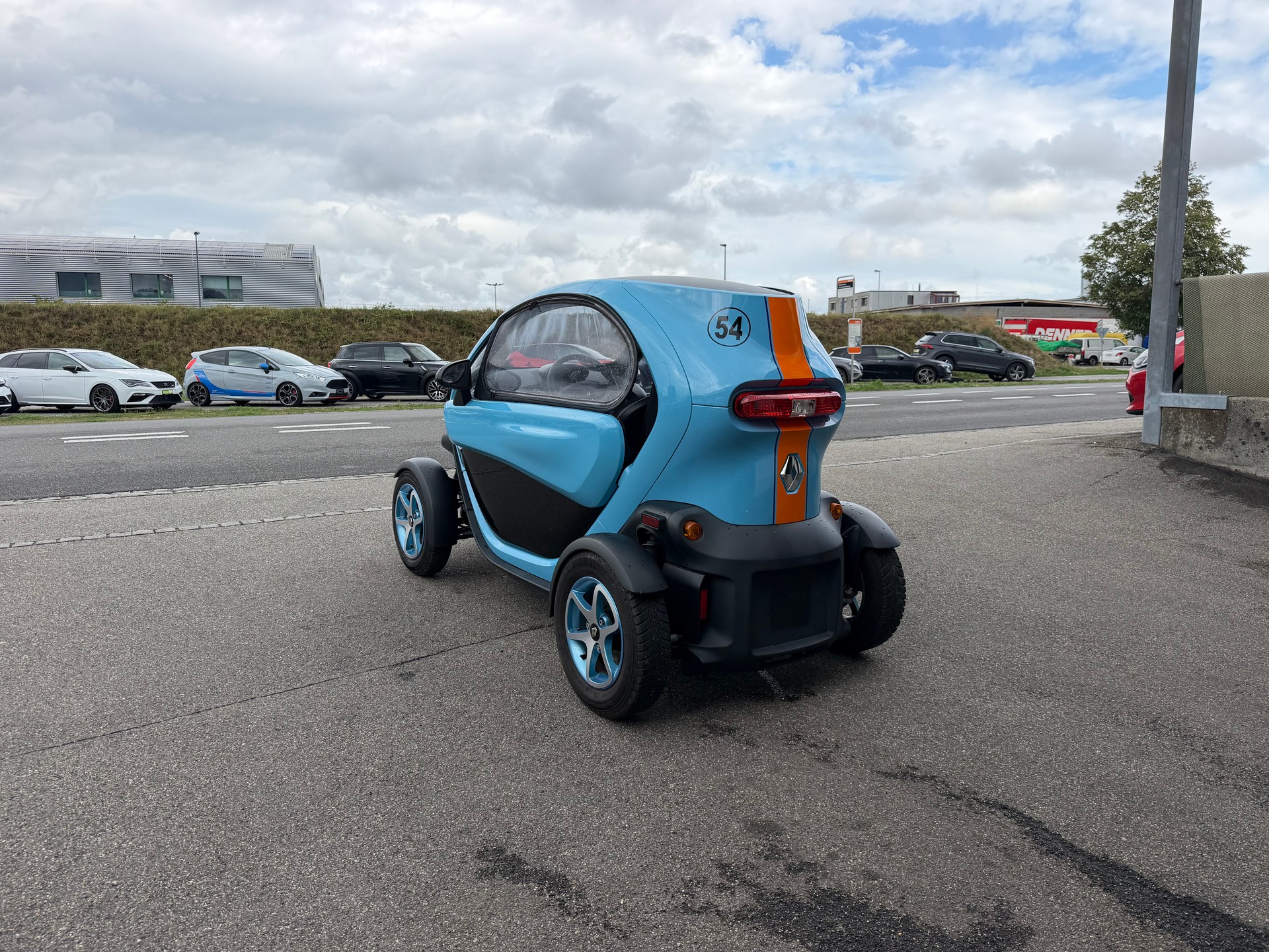 RENAULT Twizy Z.E. Life inkl. Batterie +++AB MFK+++-image-3