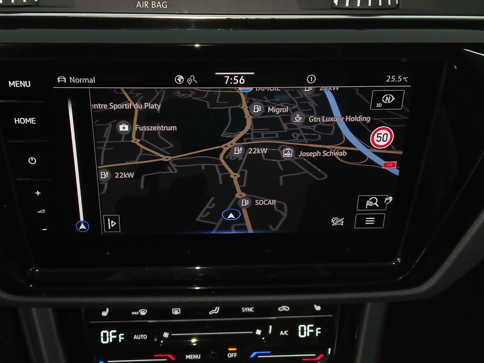 VW Touran 2.0 TDI BlueMotion Technology Highline DSG-image-14