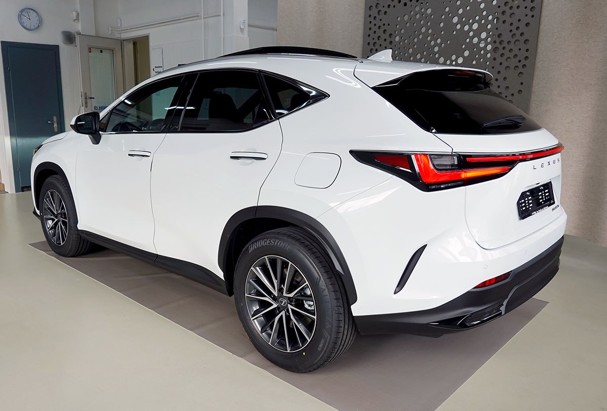 LEXUS NX 450h+ E-FOUR Comfort Pack Interieur, Panorama-image-2