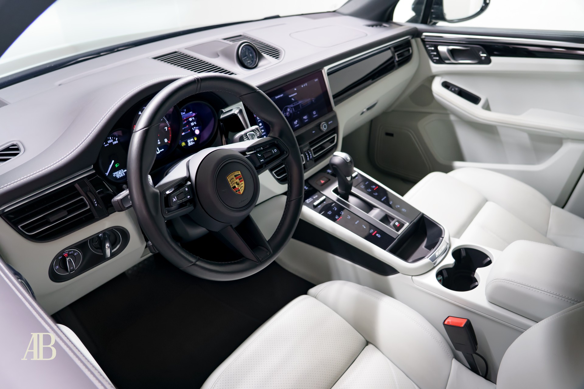 PORSCHE Macan 2.9 V6 S - Approved Garantie - CH-Fahrzeug-image-9