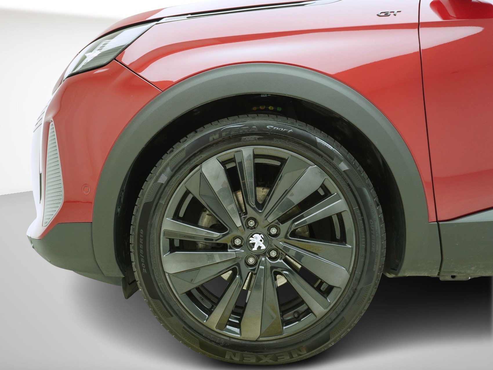 PEUGEOT 3008 1.6 PureTech GT Pack-image-6