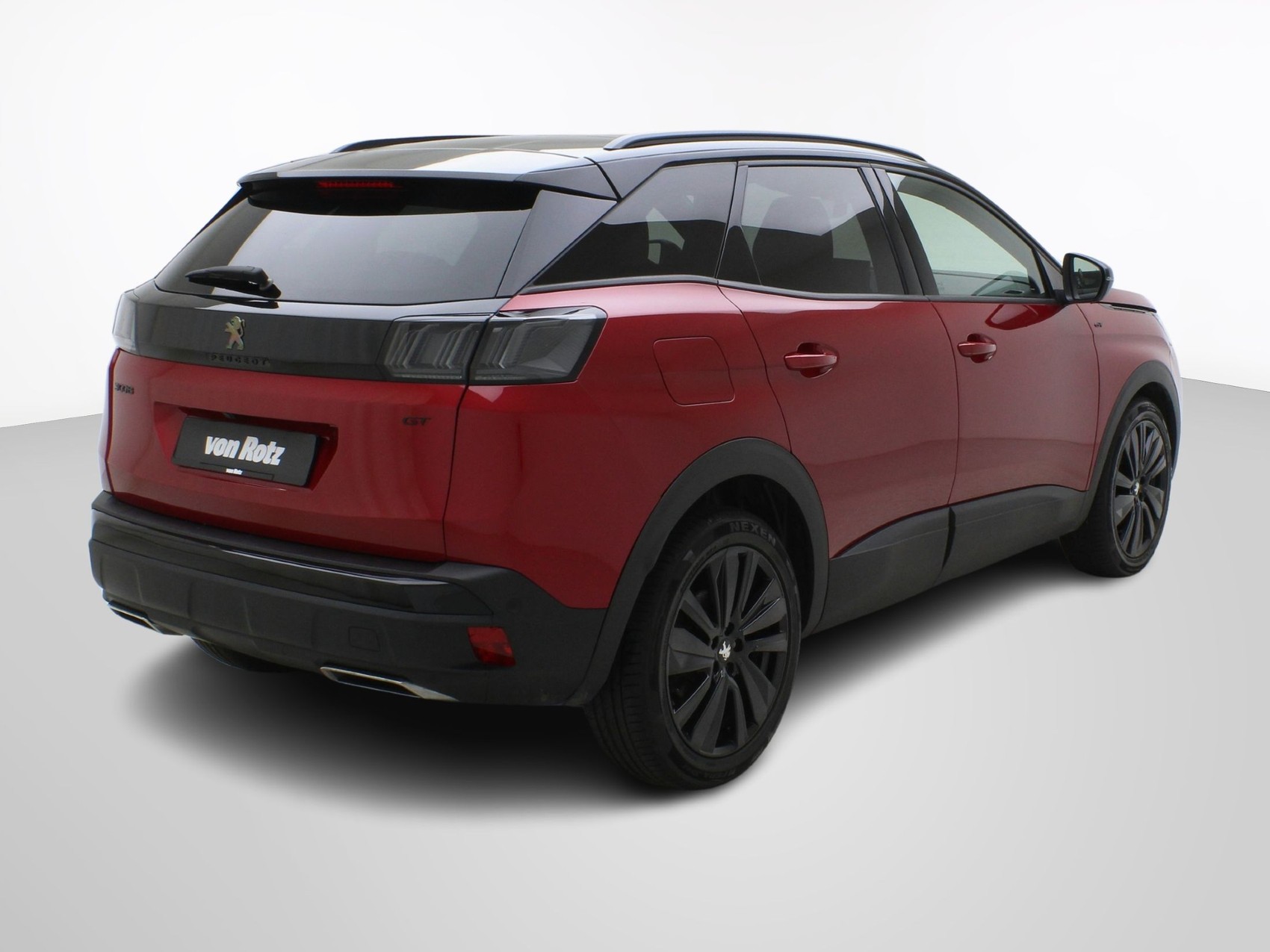 PEUGEOT 3008 1.6 PureTech GT Pack-image-4