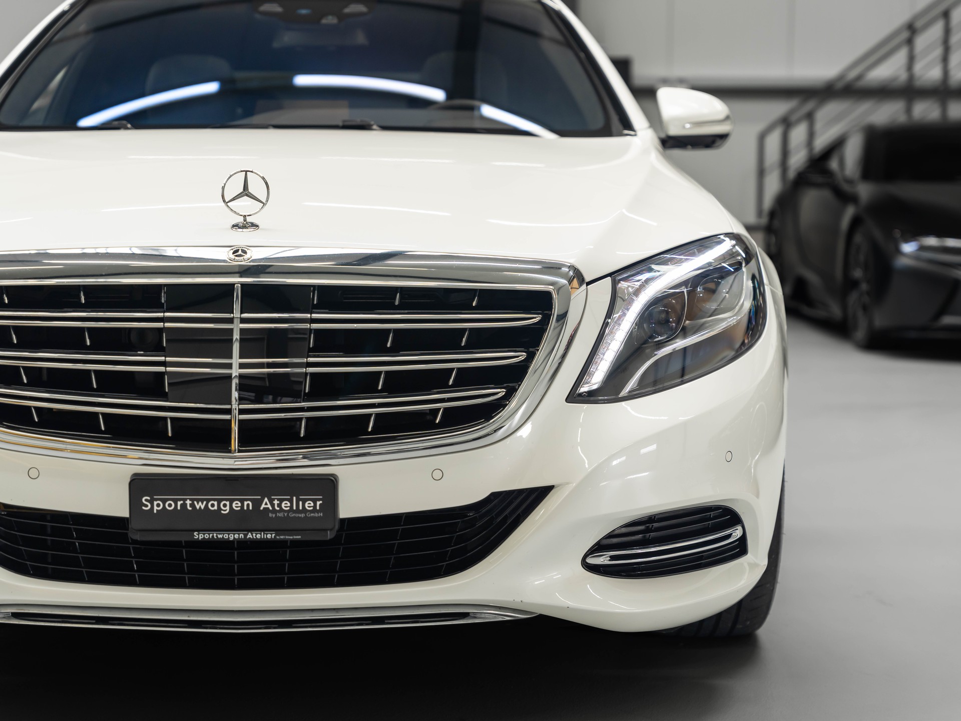 MERCEDES-BENZ S 500 Maybach 4Matic 9G-Tronic-image-15