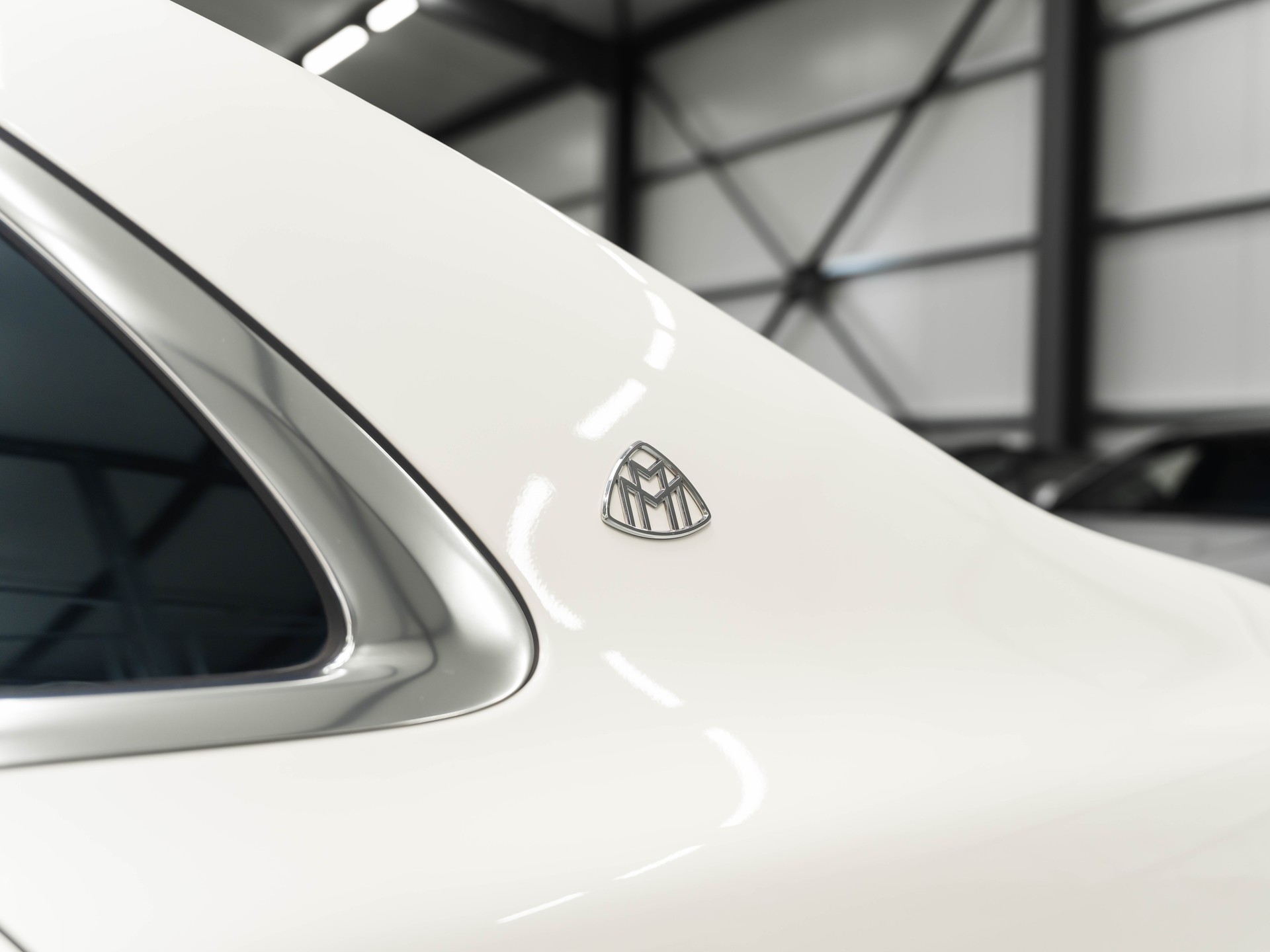 MERCEDES-BENZ S 500 Maybach 4Matic 9G-Tronic-image-16