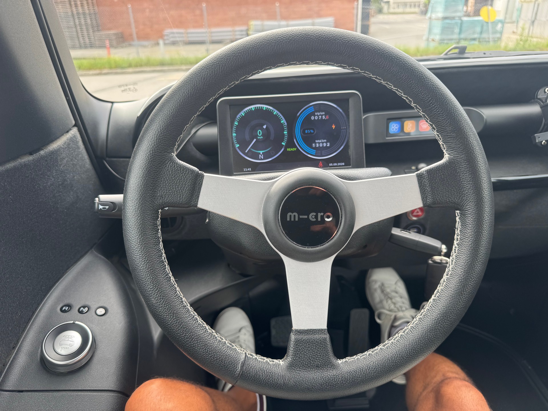 MICRO Competizione Medium Range 10.5 kWh-image-13