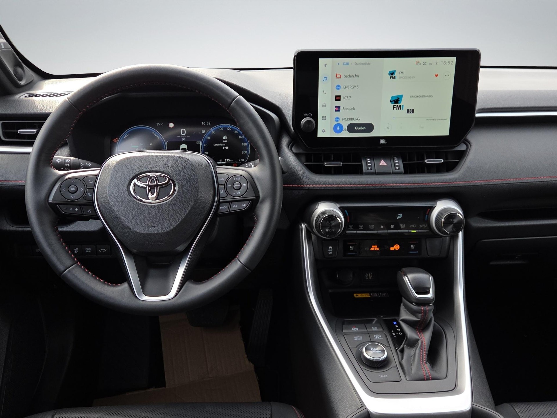 TOYOTA RAV4 2.5 Plug-In-Hybrid Platinum-image-11