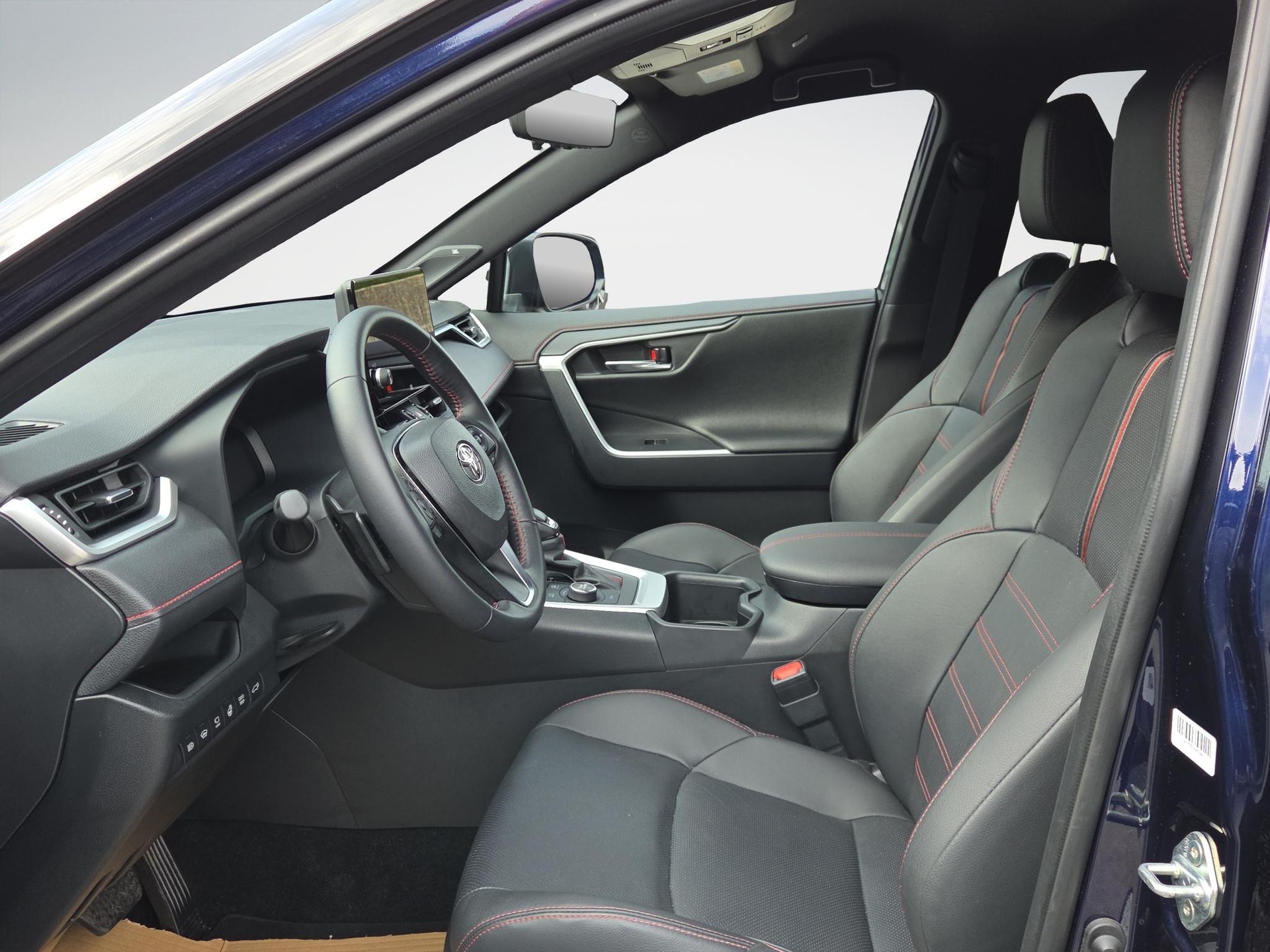 TOYOTA RAV4 2.5 Plug-In-Hybrid Platinum-image-8