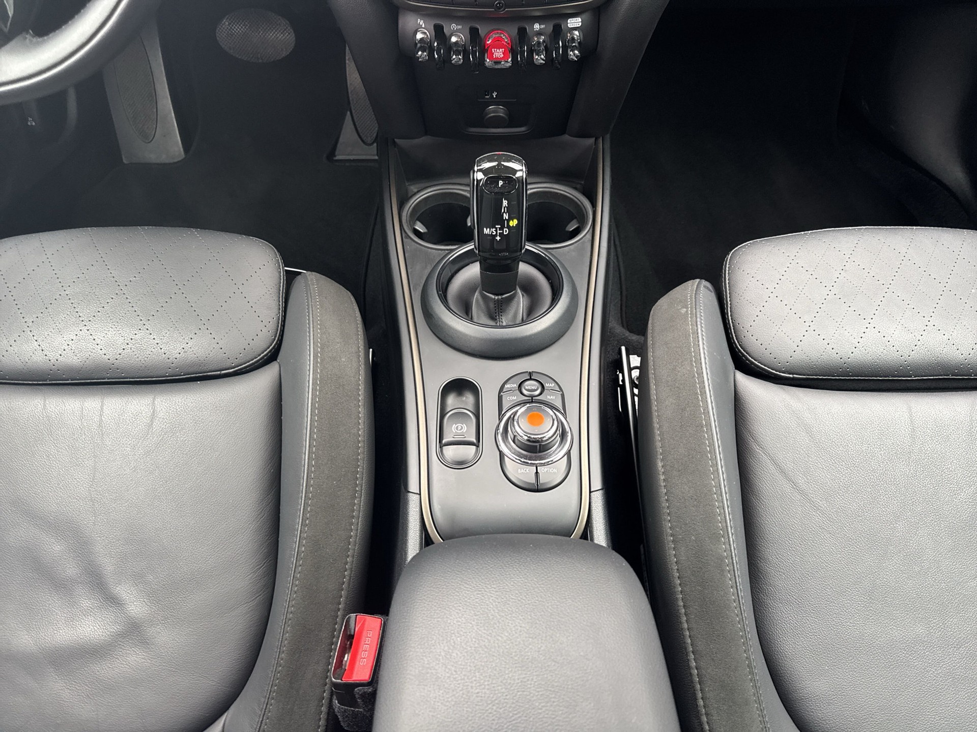 MINI Countryman Cooper S ALL4 Steptronic-image-12