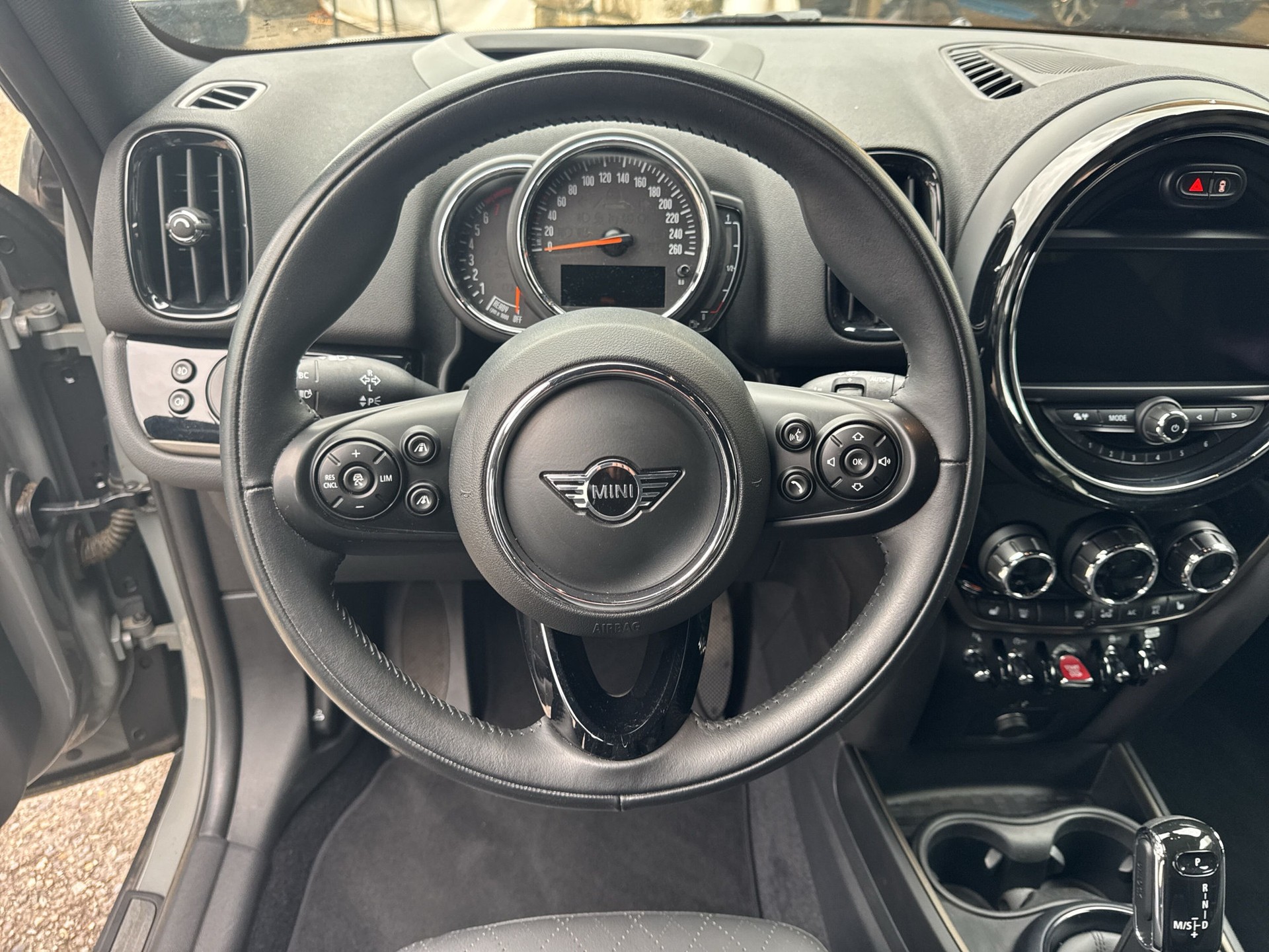 MINI Countryman Cooper S ALL4 Steptronic-image-11