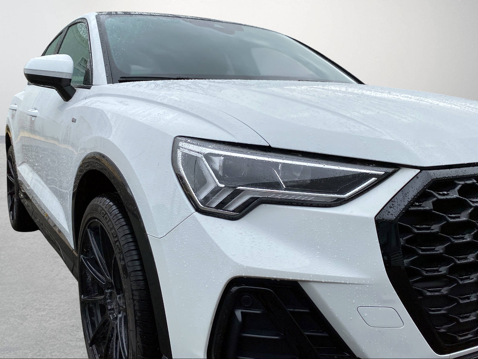 AUDI Q3 Sportback 45 TFSI e S-tronic-image-10