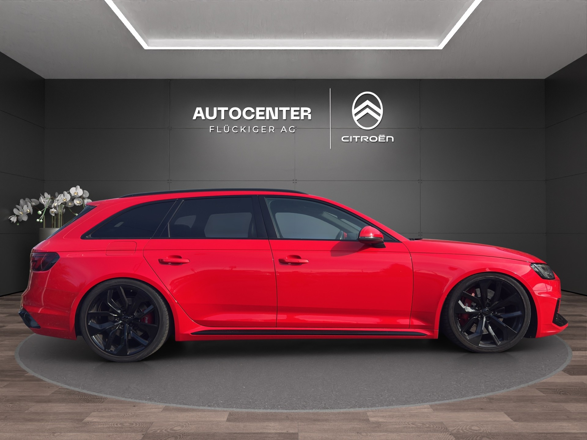 AUDI RS4 Avant 2.9 V6 TFSI quattro T-Tronic-image-3
