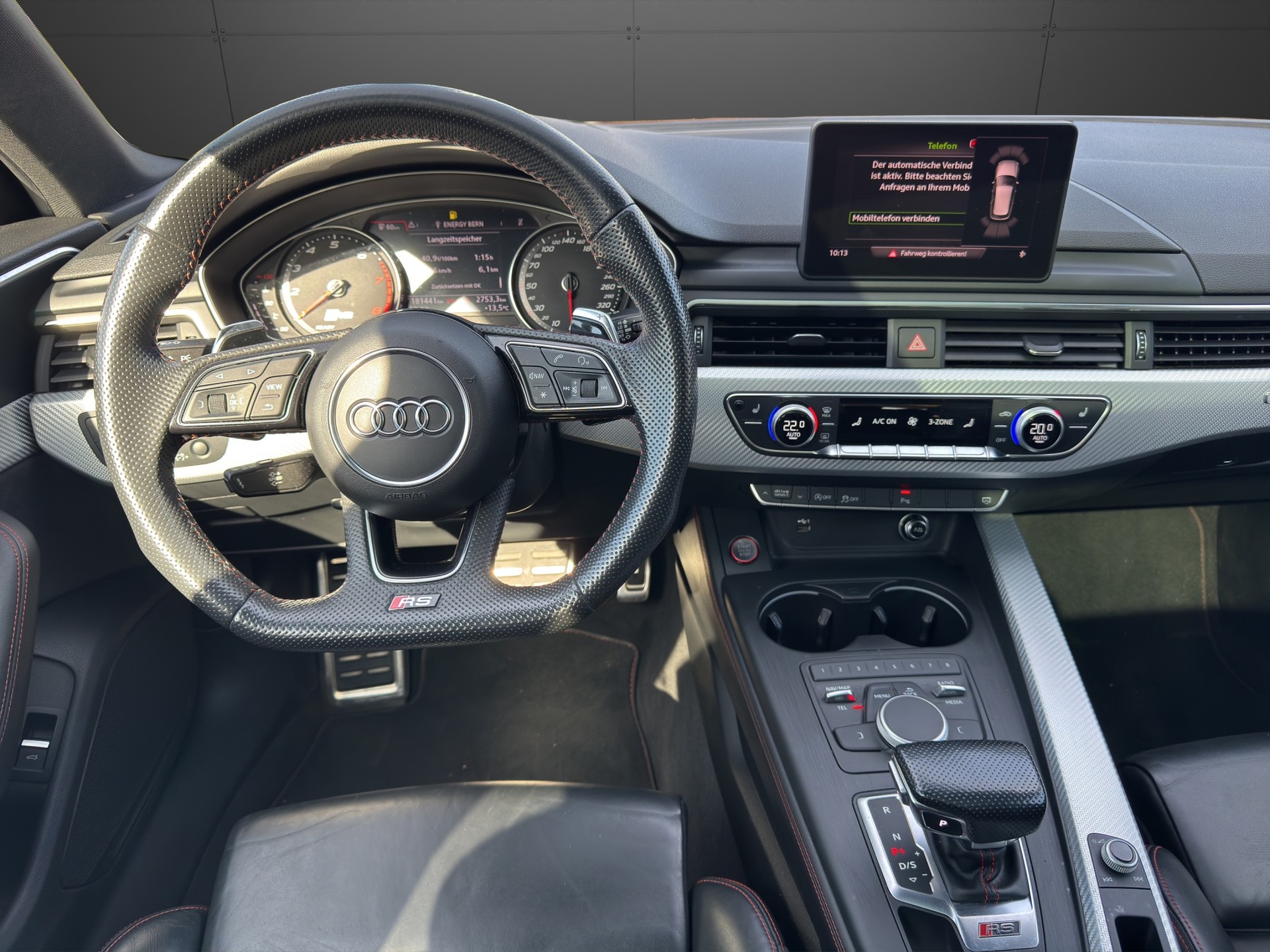 AUDI RS4 Avant 2.9 V6 TFSI quattro T-Tronic-image-10