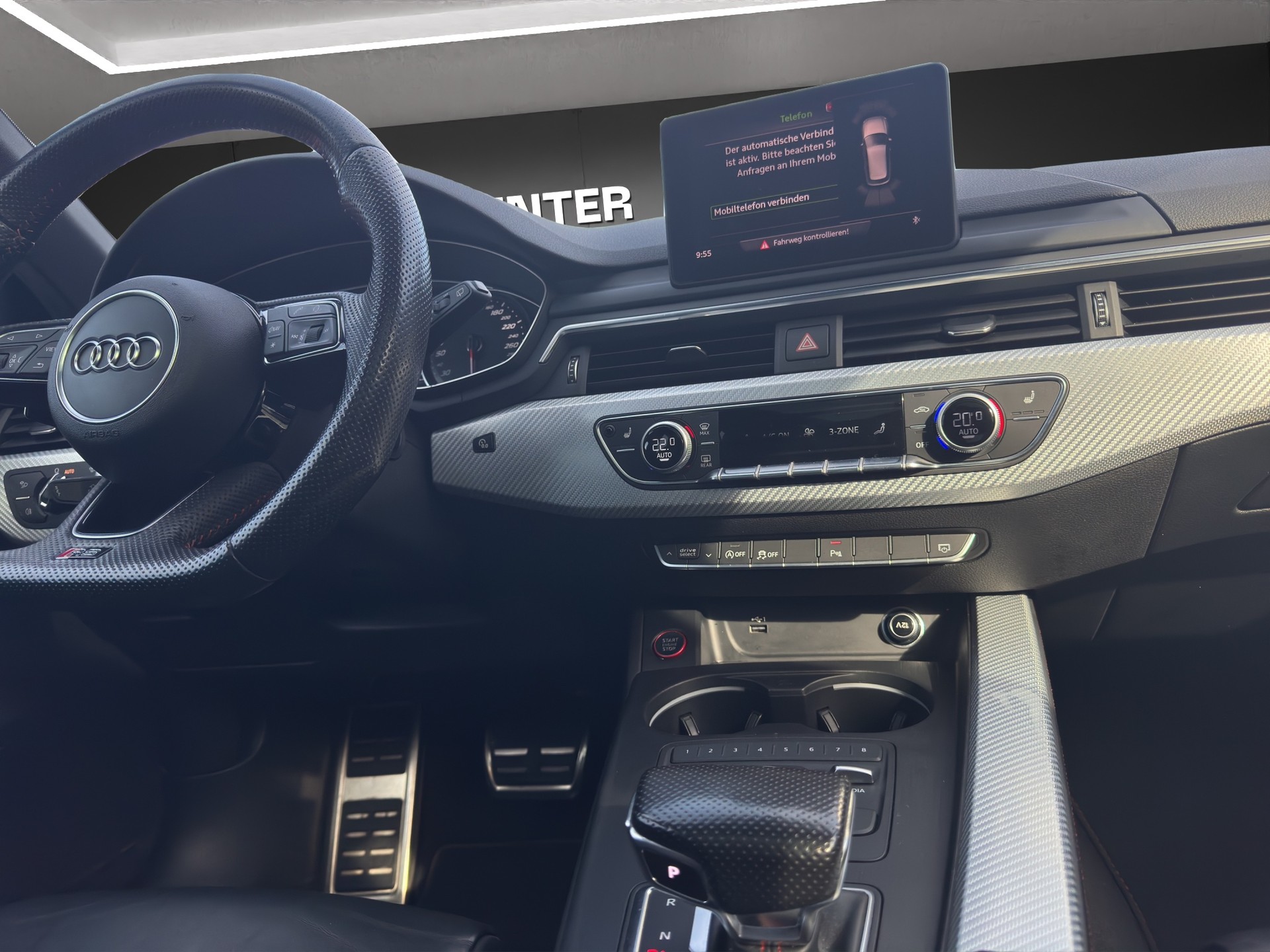 AUDI RS4 Avant 2.9 V6 TFSI quattro T-Tronic-image-14