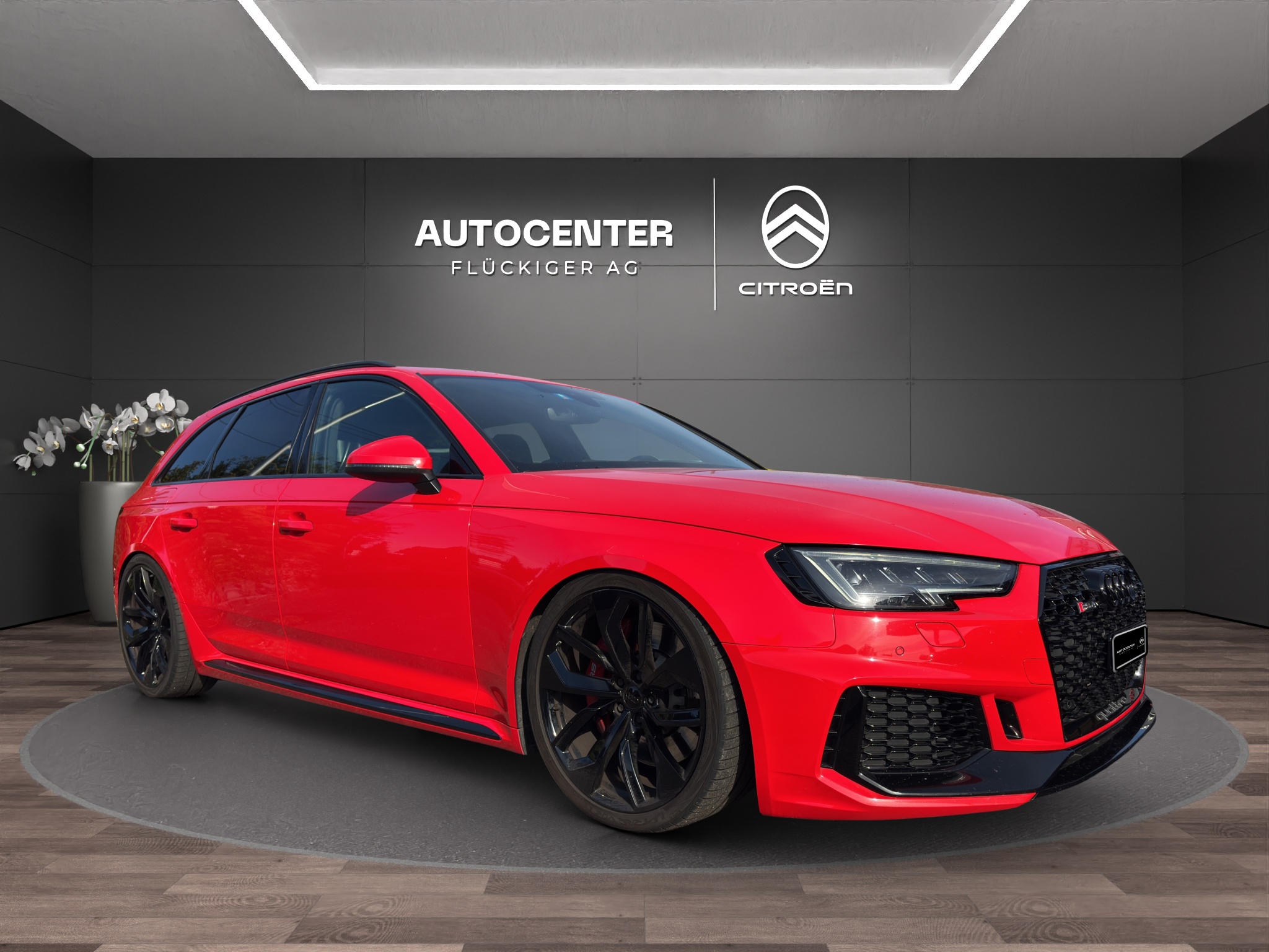 AUDI RS4 Avant 2.9 V6 TFSI quattro T-Tronic — slika 1