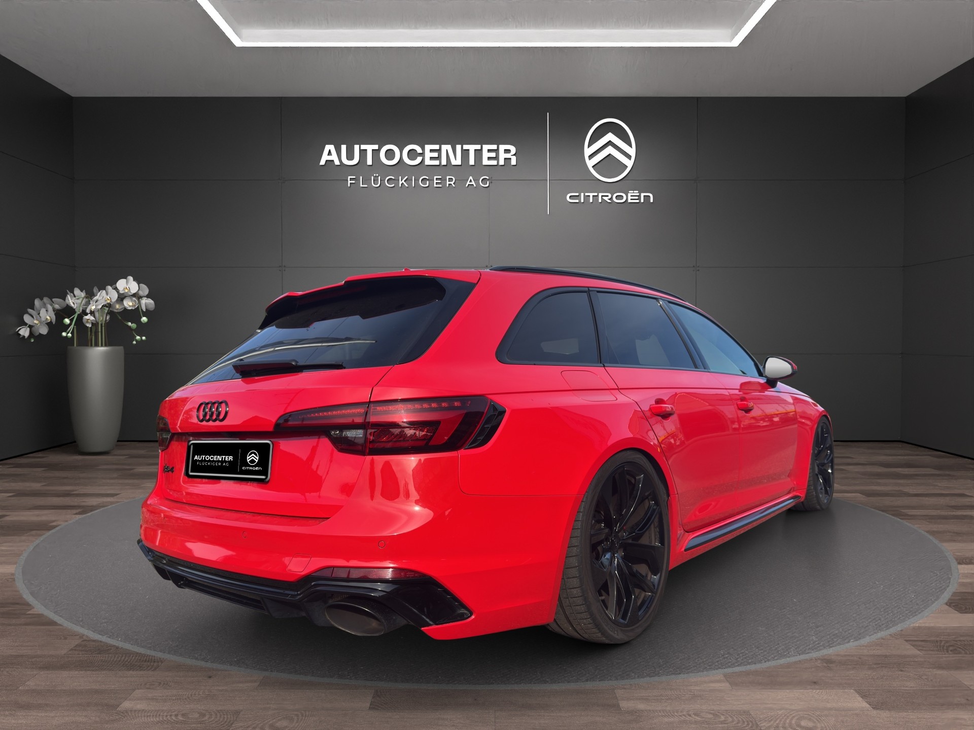 AUDI RS4 Avant 2.9 V6 TFSI quattro T-Tronic-image-11