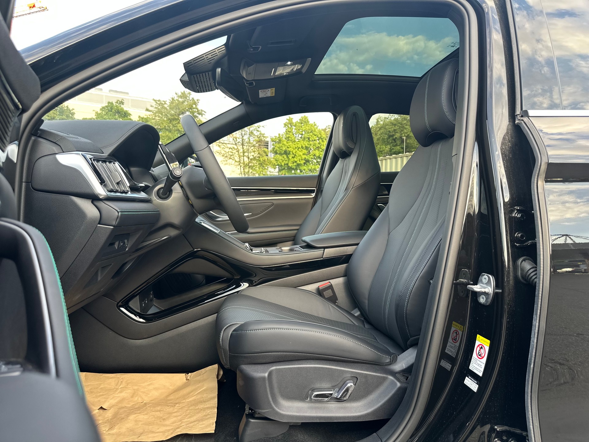 BYD Seal U DM-i Design AWD-image-12