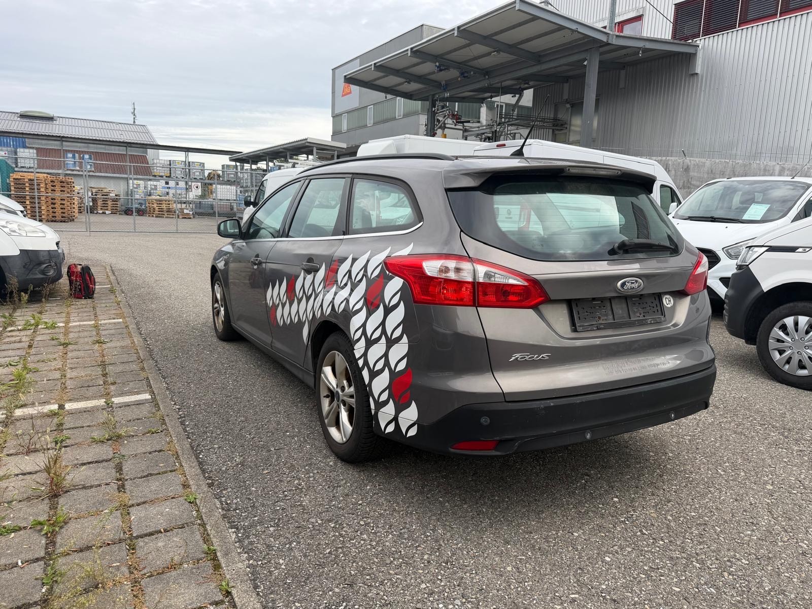 FORD Focus 1.6i VCT Titanium PowerShift-image-12
