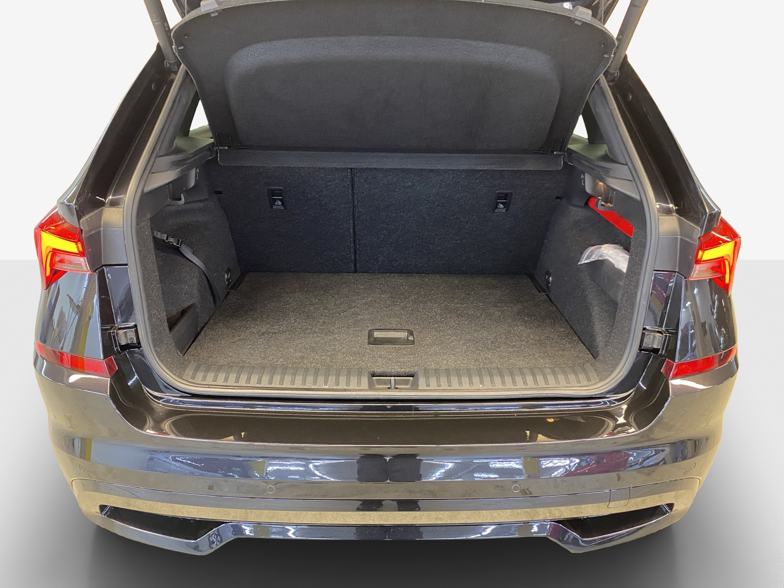 SKODA Kamiq 1.0 TSI Monte Carlo DSG-image-12