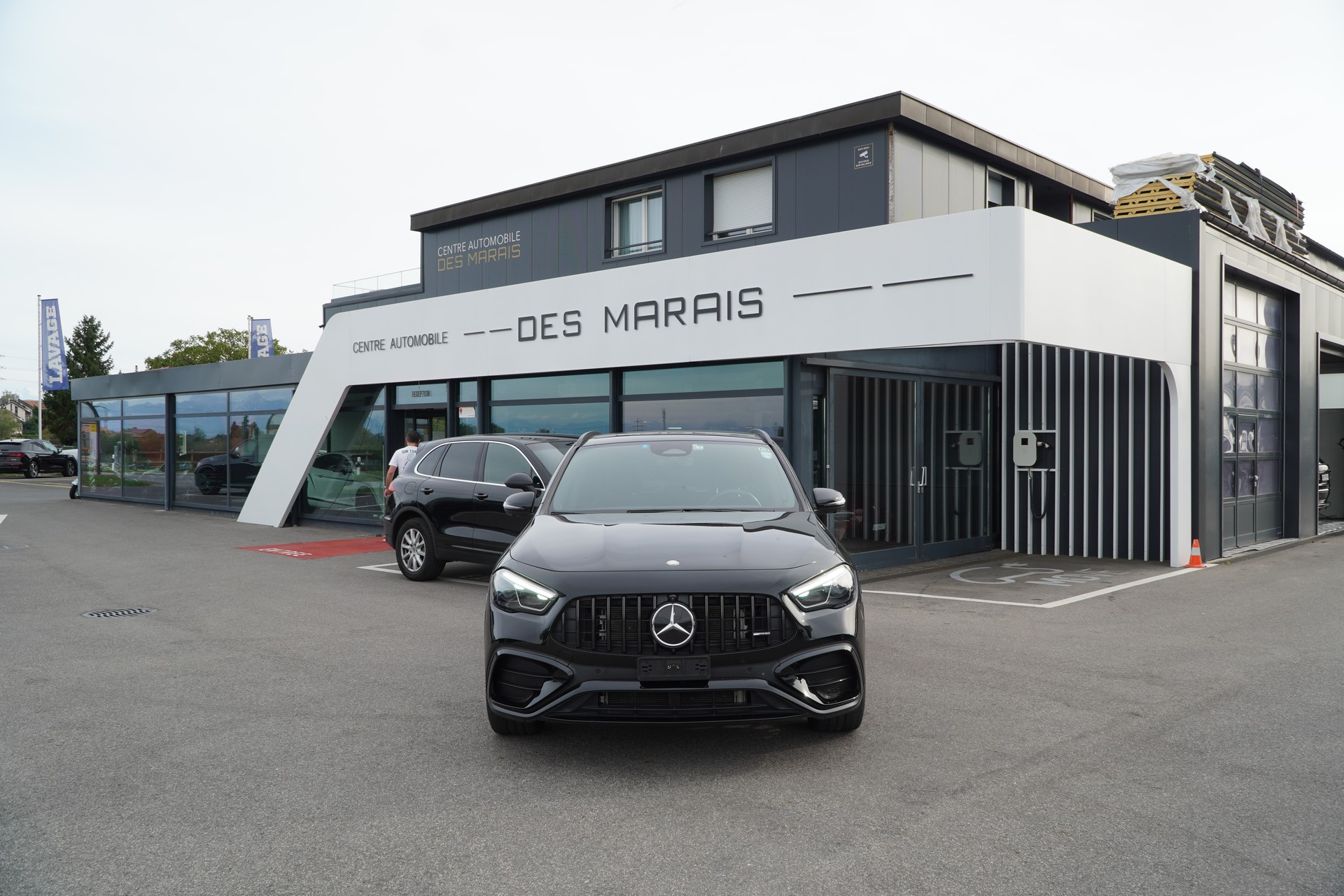 MERCEDES-BENZ GLA AMG 35 4Matic 8G-DCT-image-1