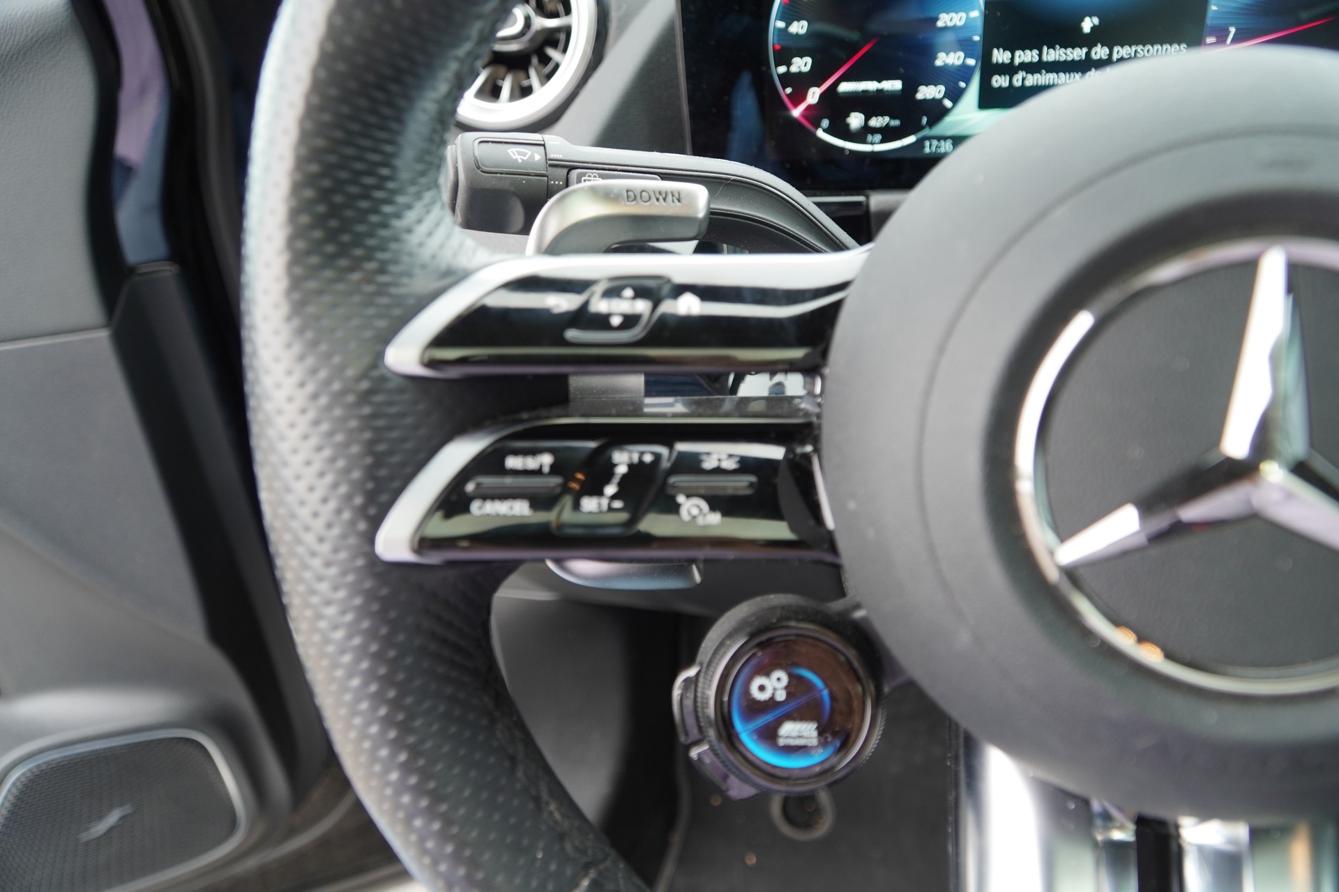 MERCEDES-BENZ GLA AMG 35 4Matic 8G-DCT-image-24