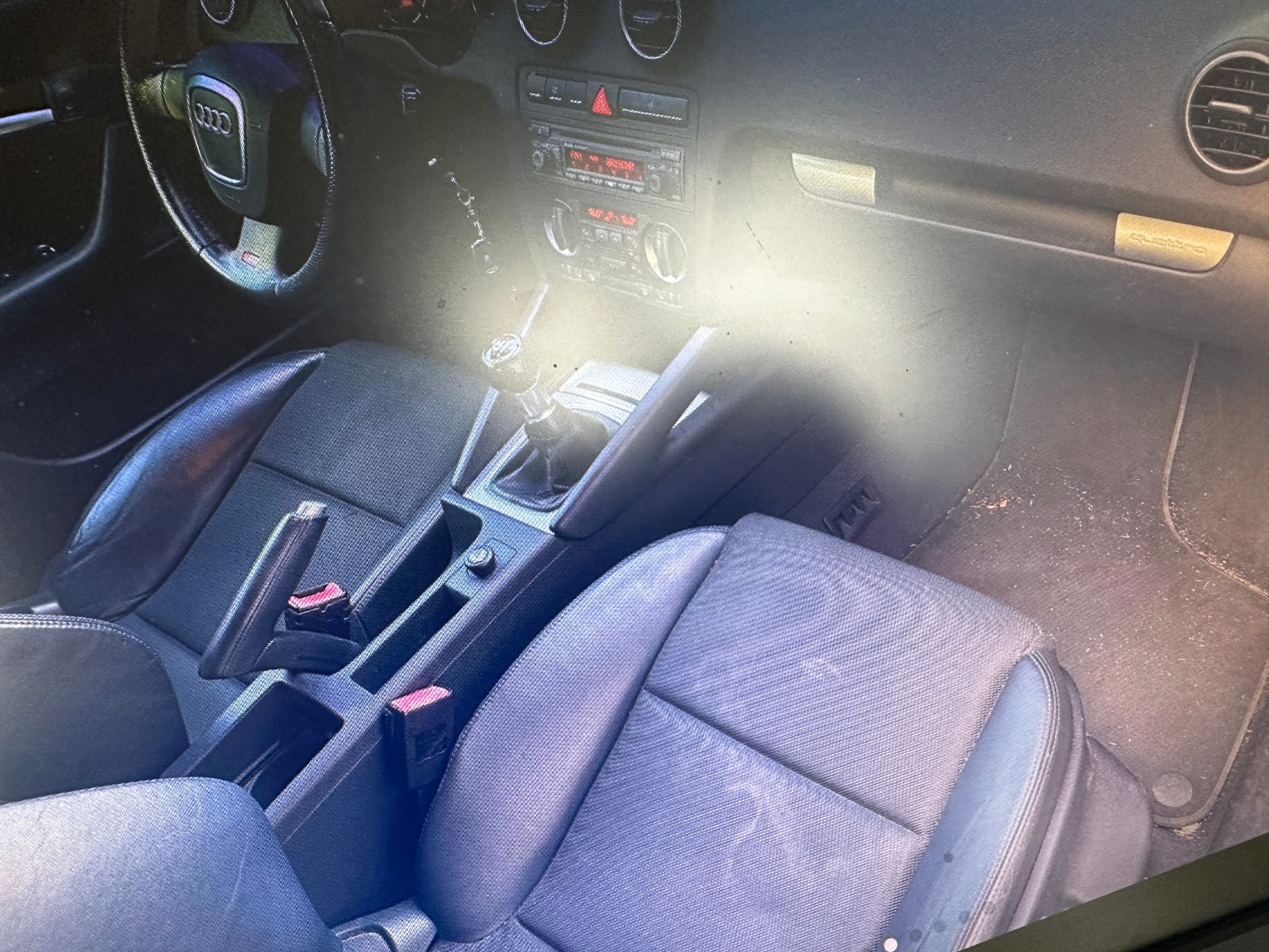 AUDI A3 2.0 Turbo FSI Ambition quattro-image-5