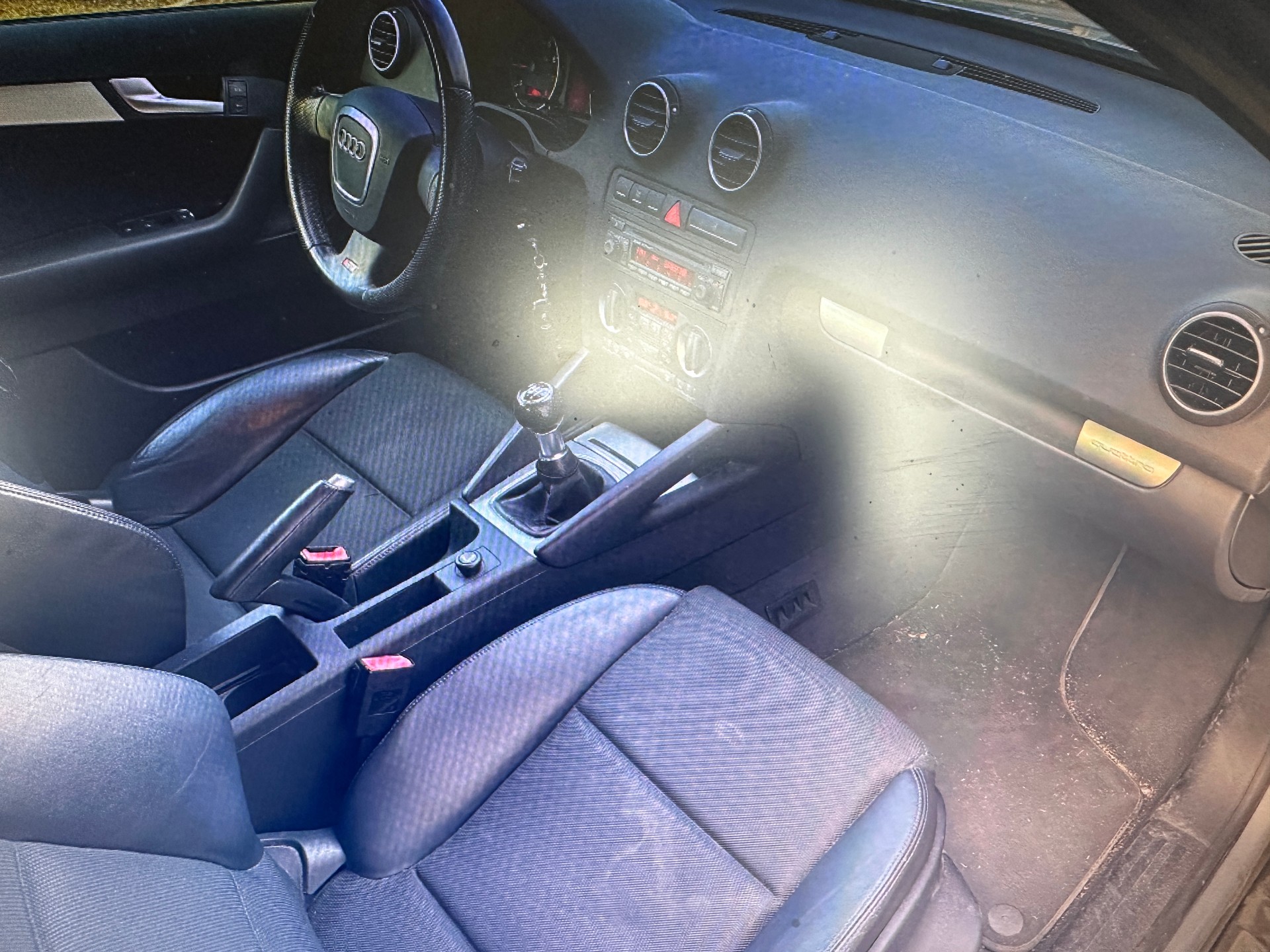 AUDI A3 2.0 Turbo FSI Ambition quattro-image-7