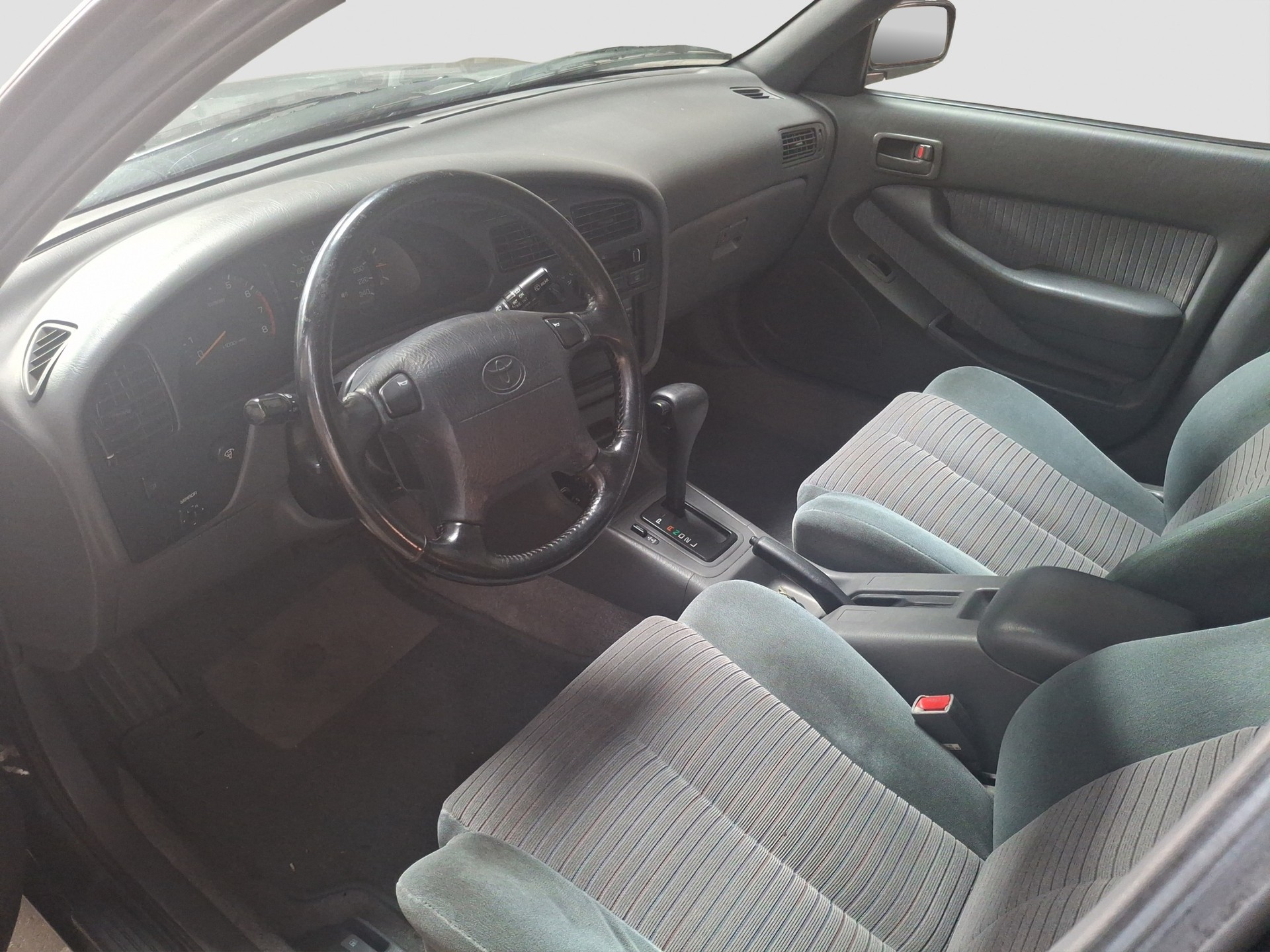 TOYOTA Camry 2.2 GL Sportswagon-image-9
