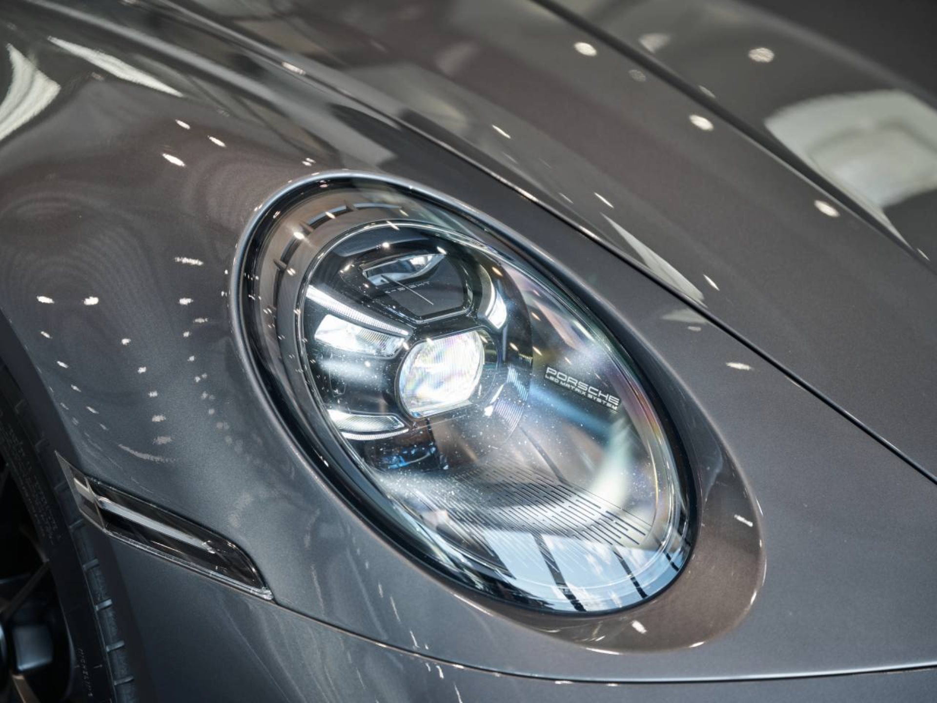 PORSCHE 911 Targa 4 GTS-image-30